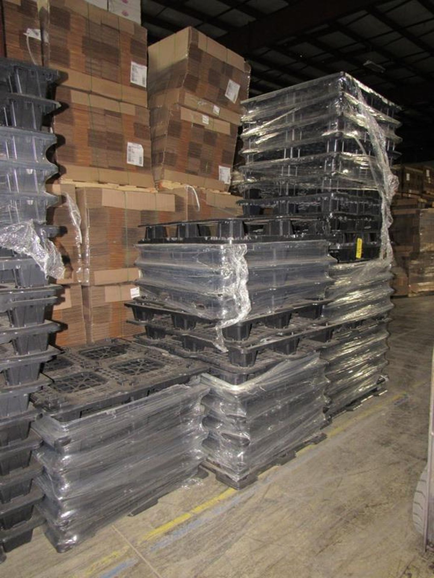 Black Plastic Pallets, 40" W X 48" L (Loading Fee: $25.00 - Rigger: Norm Pavlish - Nebraska