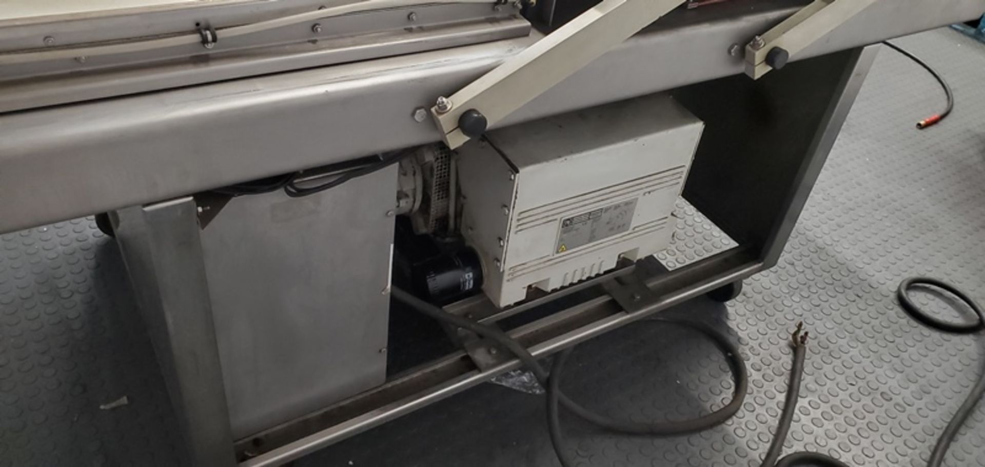 Sipromac Mdl. 650A Double Chamber Vacuum Packaging Machine, Ser. #02353, 208V/3PH/60Hz, missing some - Image 6 of 10