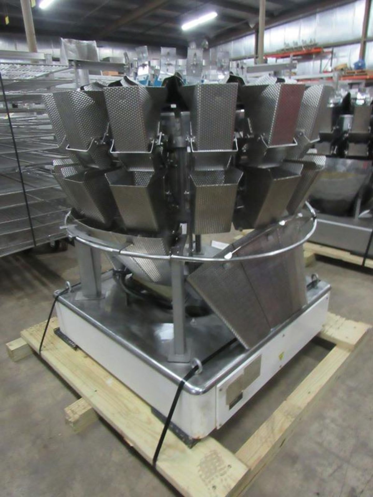 Ishida Mdl. CCW-M-214W-S/30-PB Stainless Steel 14 Dimpled Bucket Scale, Ser. #41996, Mfg. 1999, with