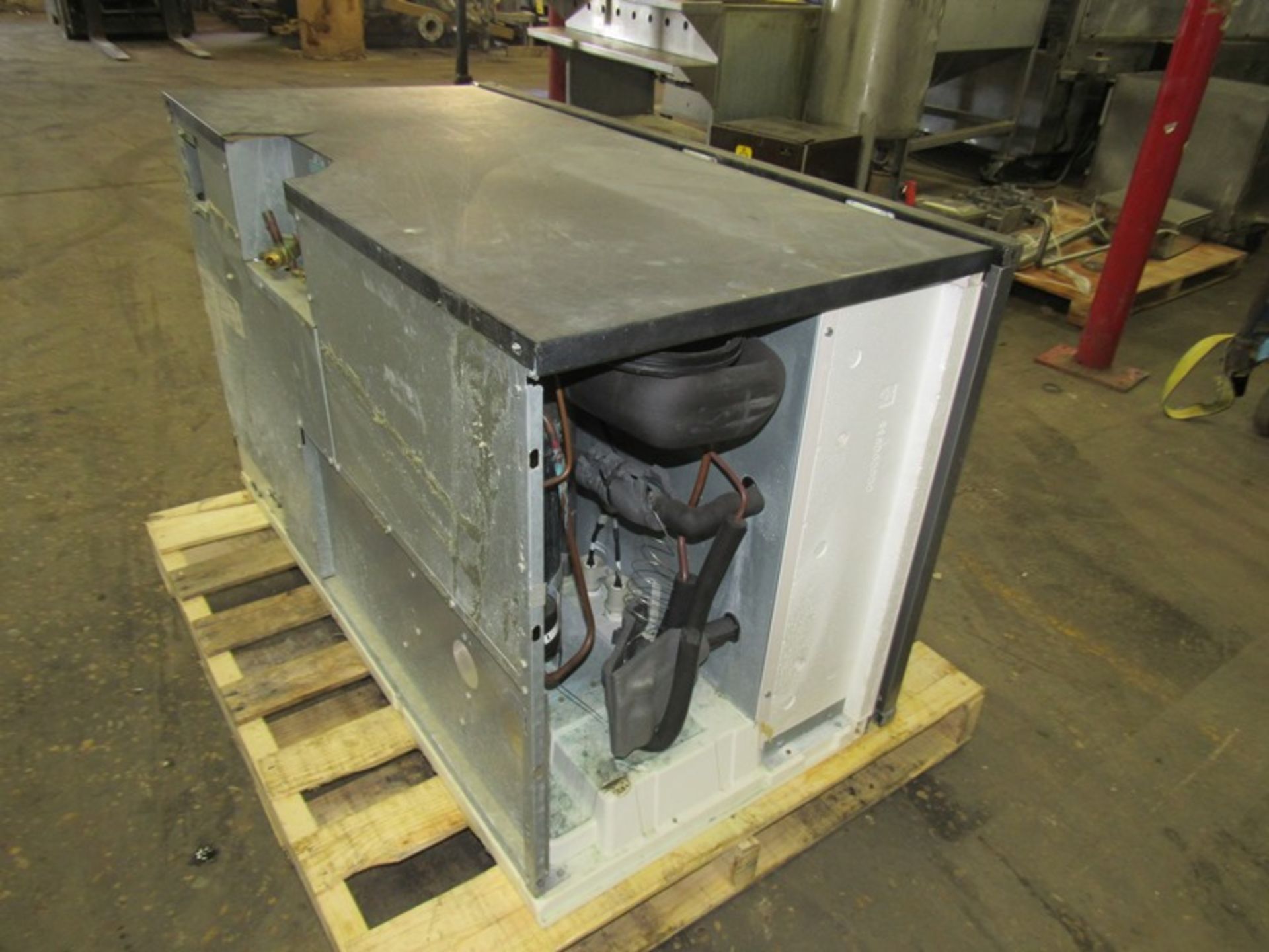 Manitowoc Mdl. KY1350N-261 Ice Maker, Ser. #1120133184, with storage bin model F1300, Ser. # - Image 4 of 9