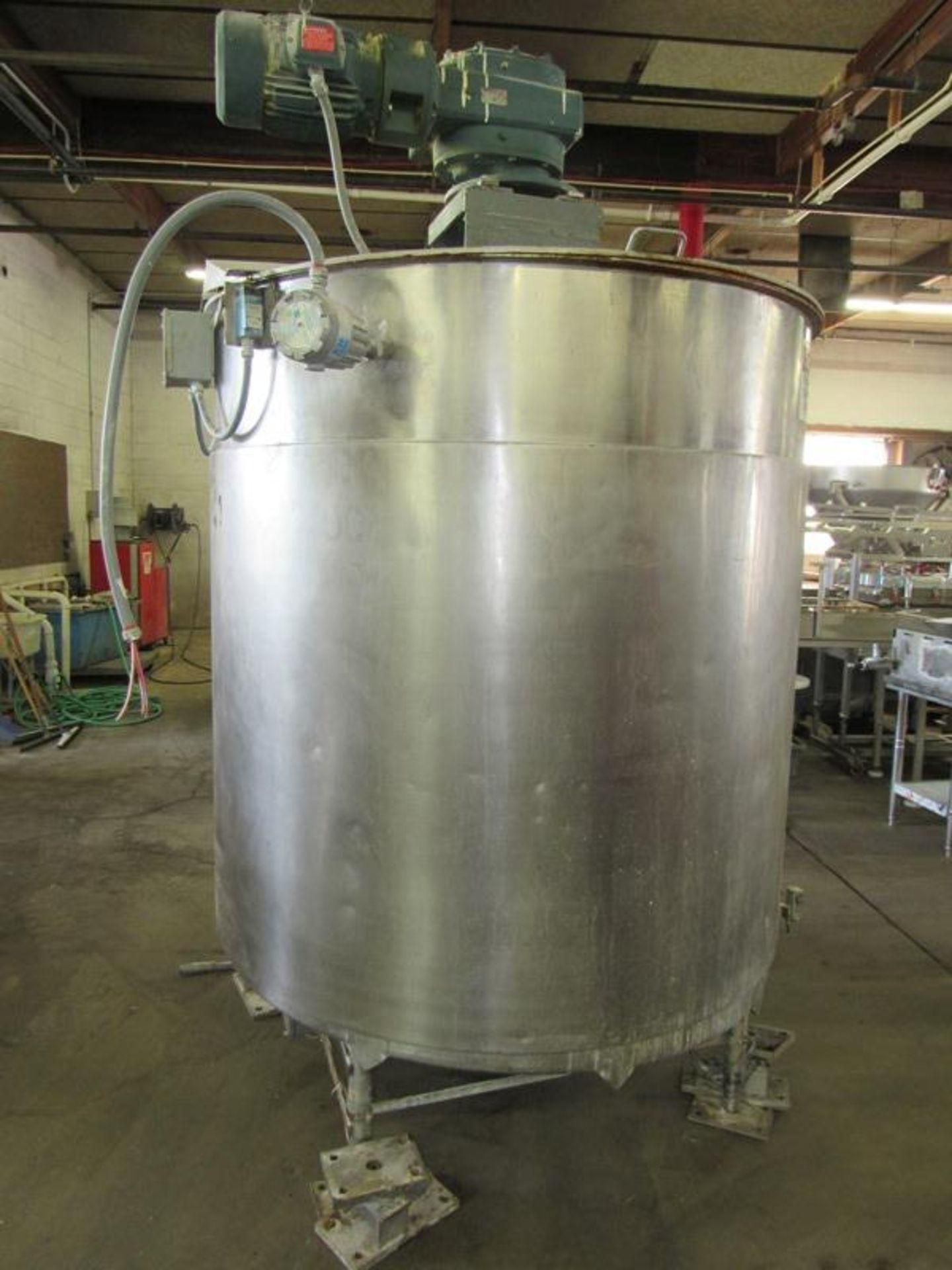 Groen Mdl. 800 Gal. Stainless Steel Jacketed Tank, 800 gallon capacity, 5' Dia. X 64" Deep with - Image 2 of 10