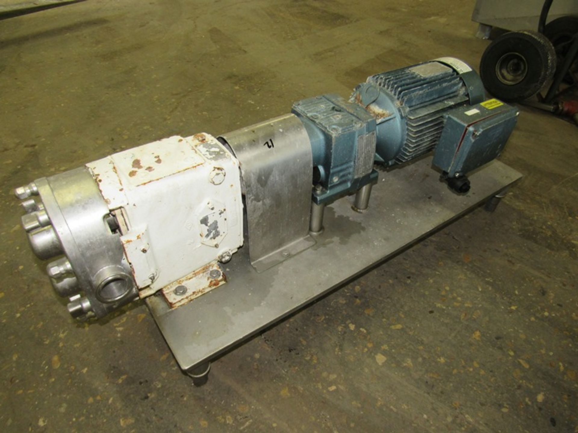 Positive Displacement Pump, 2" inlet/outlet, 3 h.p. motor, 230/460 volt Located in Sandwich, IL