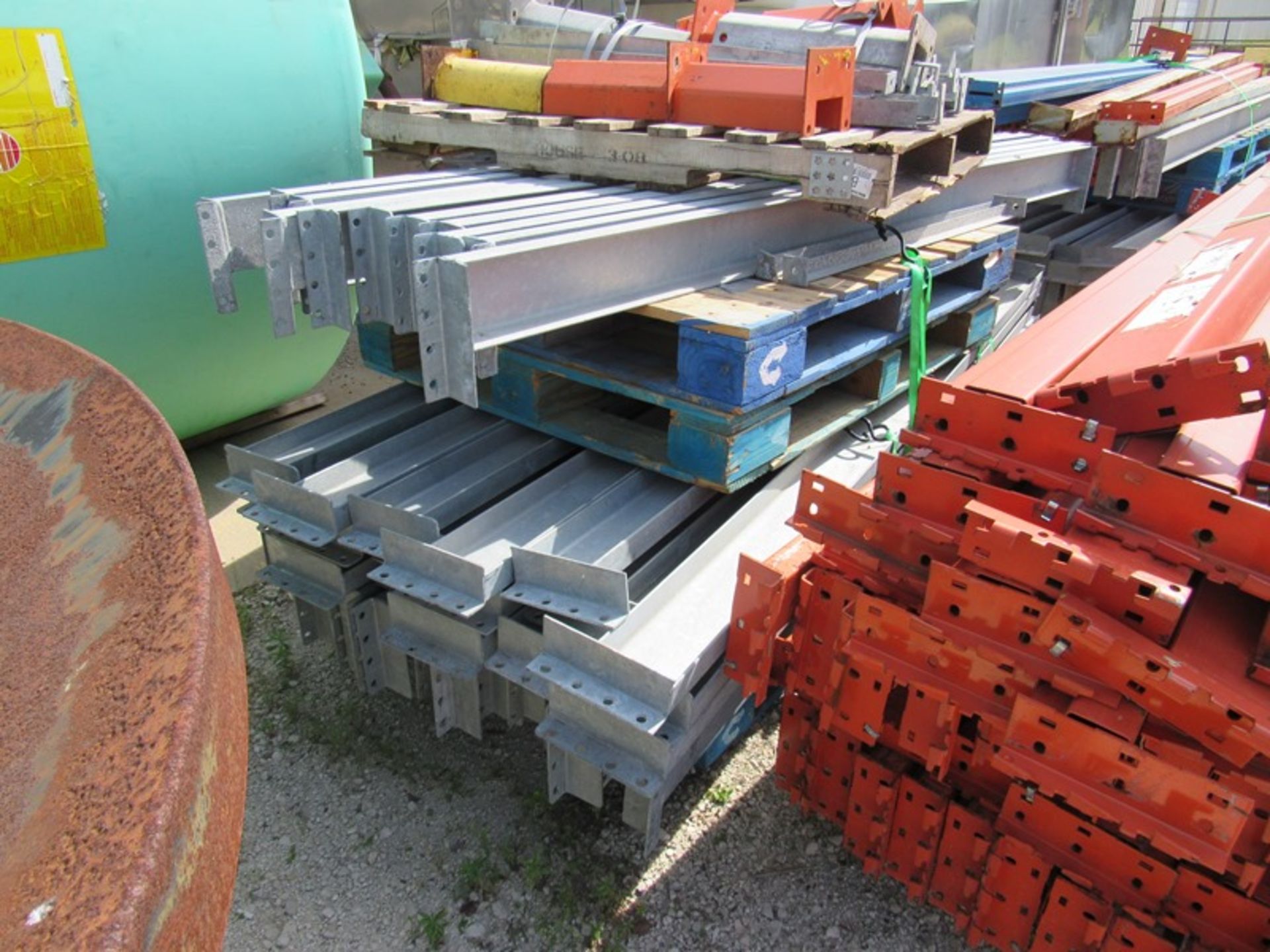 Lot Pallet Racking (65) galvanized cross beams, bolt on 8' long (50) painted steel tear drop - Image 4 of 5