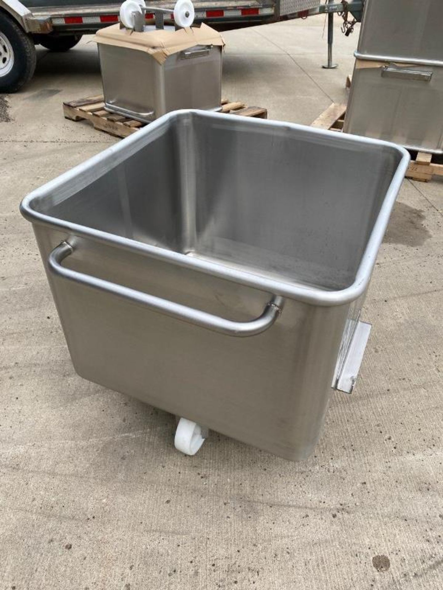 Stainless Steel Dump Buggies, 400 Lb. capacity with handle, new, never used, Located in Sandwich, IL - Image 2 of 4
