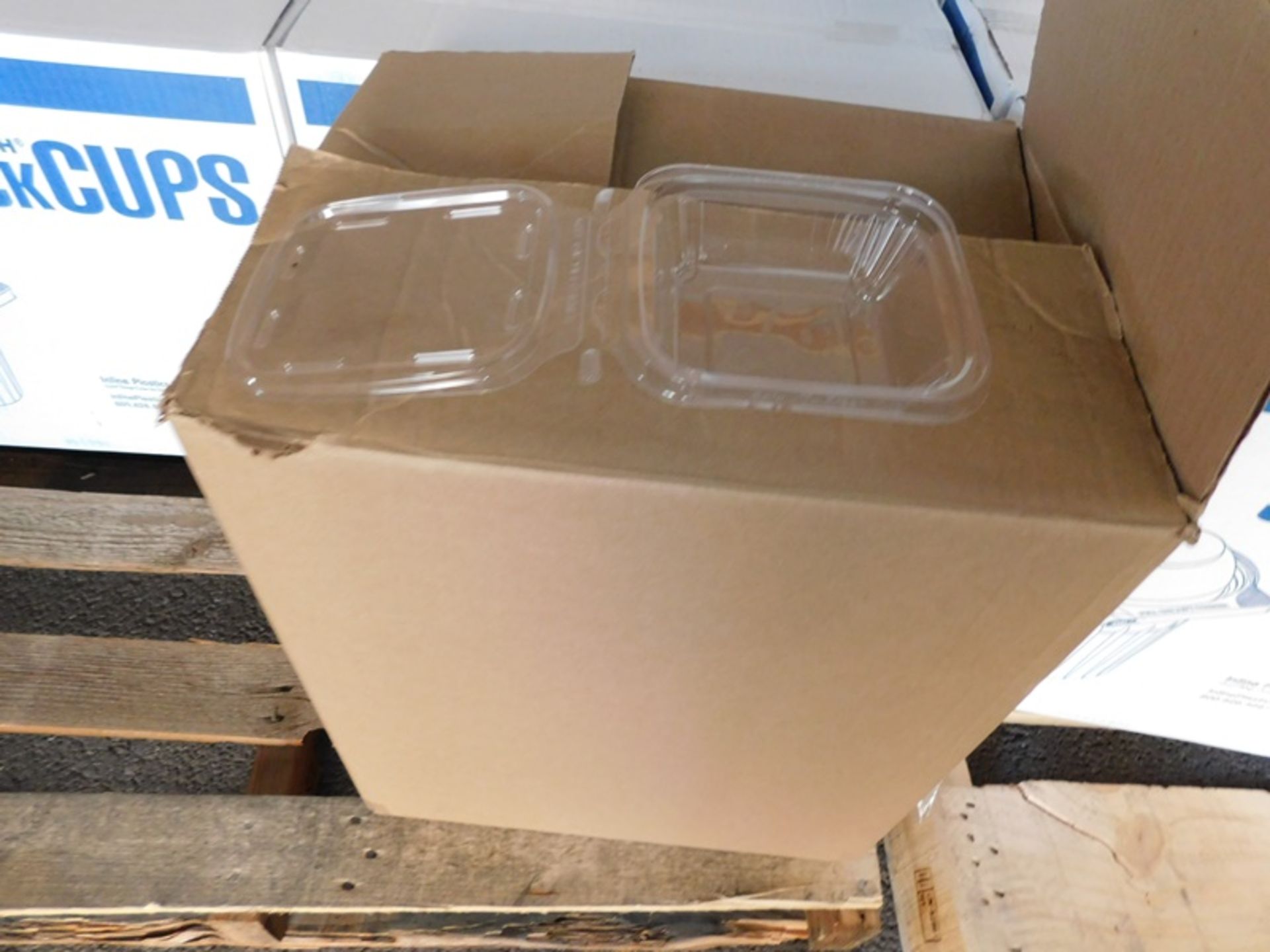 Packaging Materials- Boxes, Clean Trays and Lids, Rolls of Bubble Wrap & Snack Cups - (Loading Fee: - Image 4 of 12