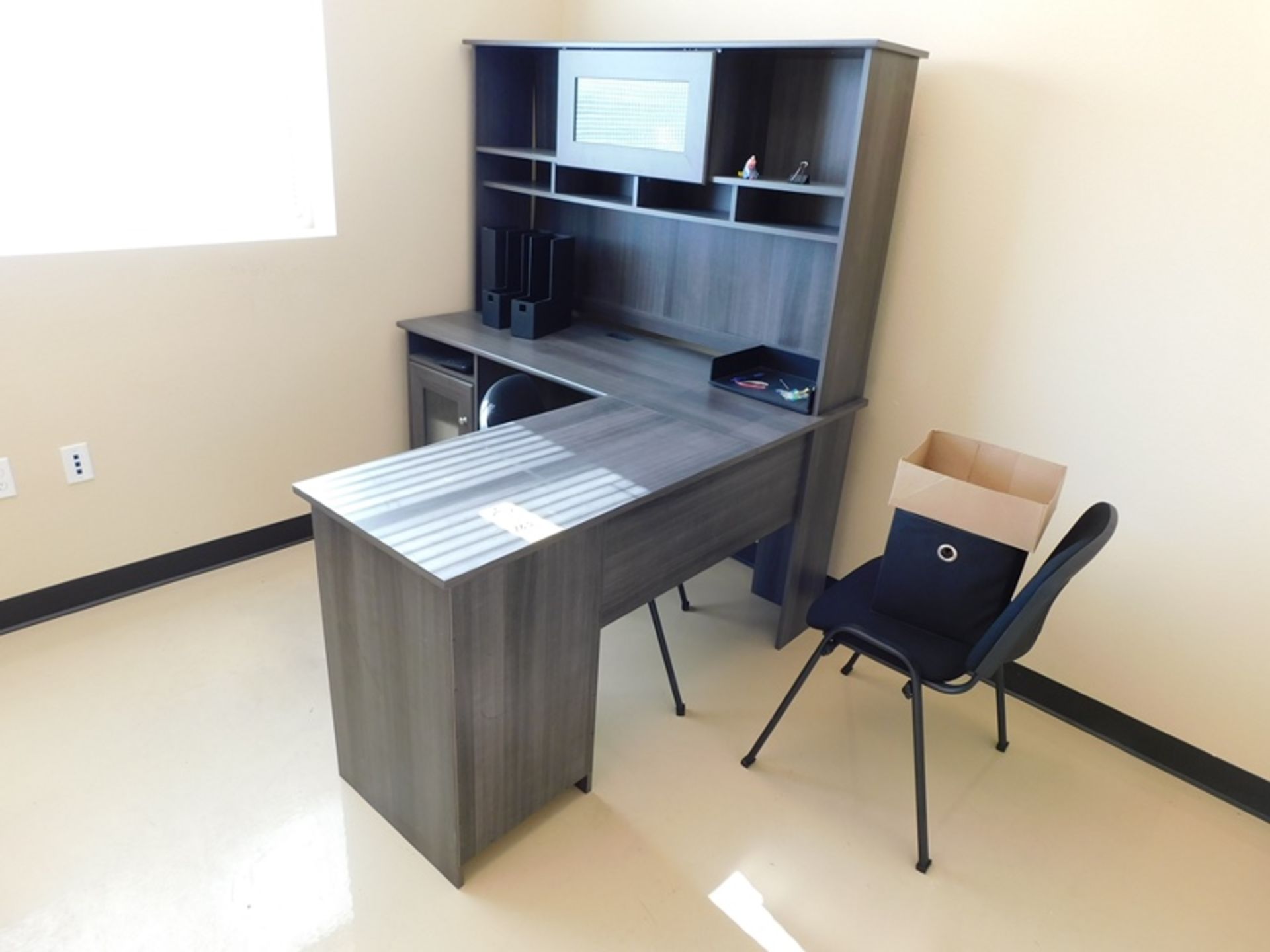 Desk & Chair, Paper & Shredder -(Loading Fee: $125.00 Nebraska Stainless- Norm Pavlish (402)540-