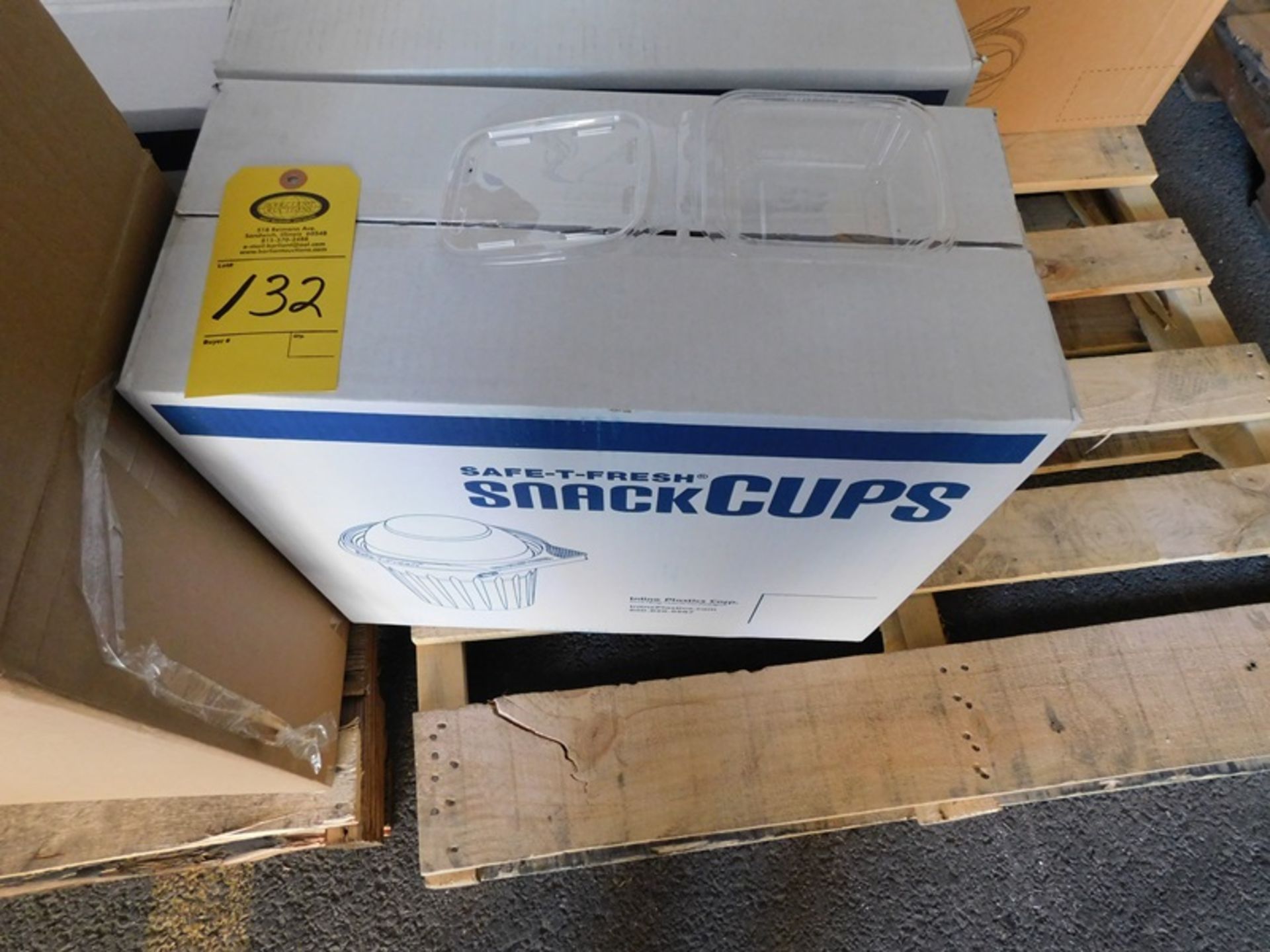 Packaging Materials- Boxes, Clean Trays and Lids, Rolls of Bubble Wrap & Snack Cups - (Loading Fee: - Image 3 of 12