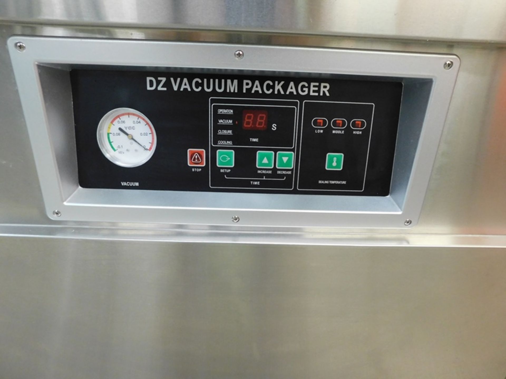 CE Mdl. DZ (Q) 400/25B Vacuum Packaging Machine, Ser. #2020090083, seal length 400 mm X 2, 220 - Image 6 of 11