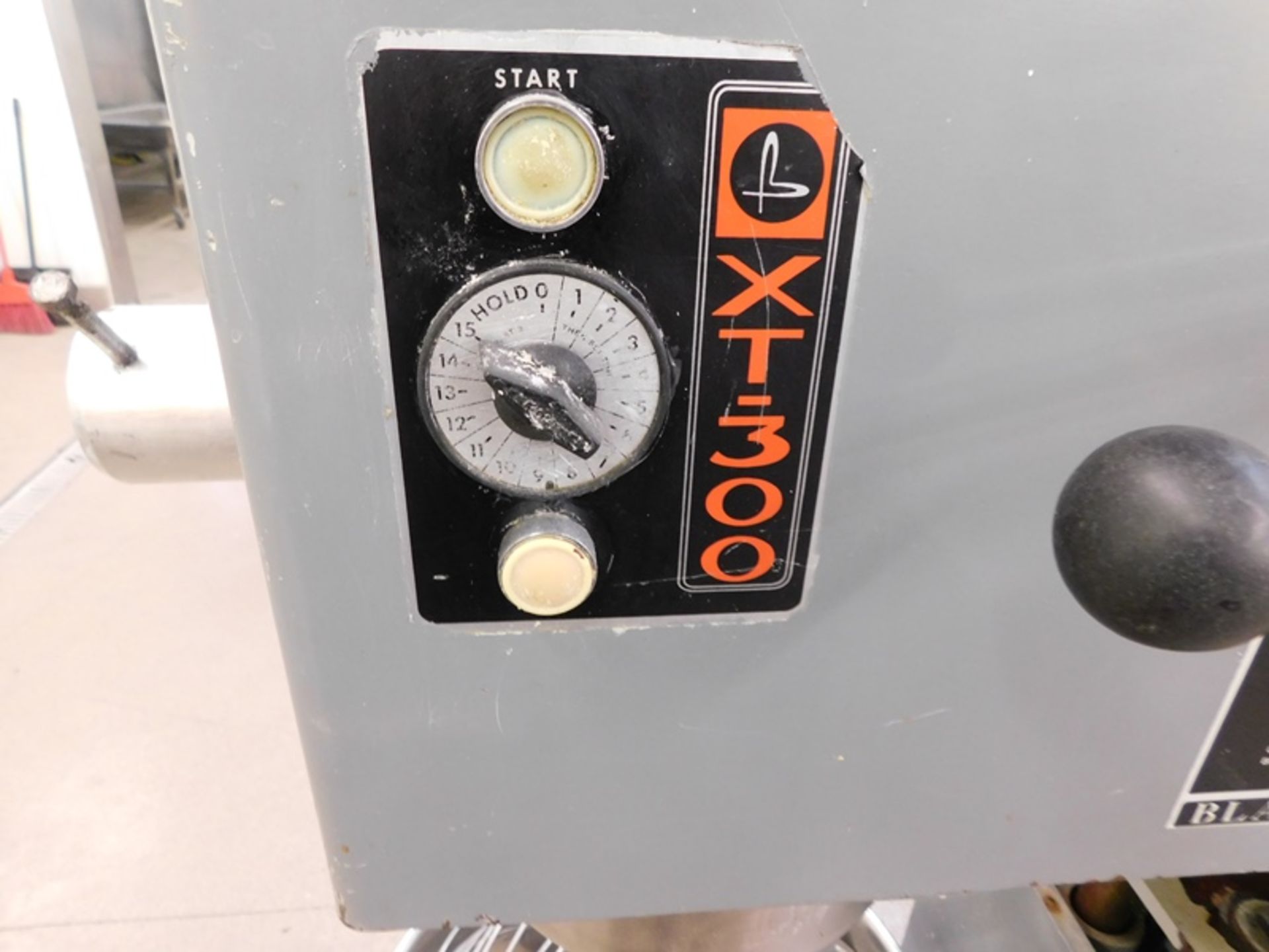 Blakeslee Mdl. DD60T Mixer, Ser. #57930-000, with stainless steel bowl and attachments, 230 volts, - Image 3 of 5