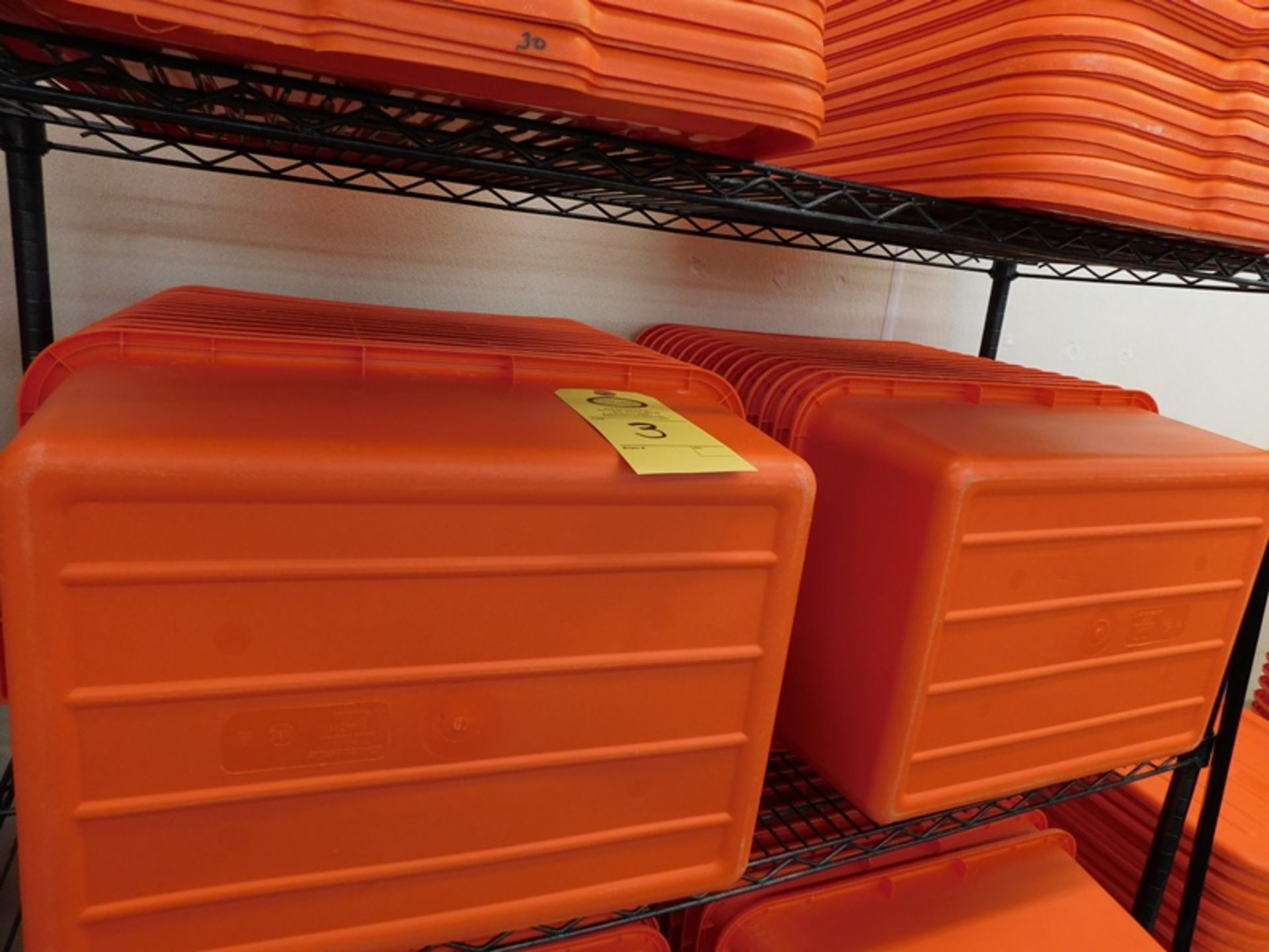Carlisle Mdl. N44011 Red Plastic Totes, 18" X 14" X 7", with lids - (Loading Fee: $25.00 Nebraska