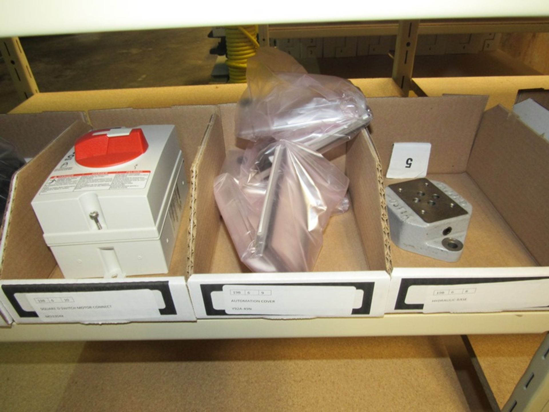 Lot Shelving Unit Contents Only: Filters, Connectors, Clamps, Cap Lugs, Adaptors, (2) Actuators, - Image 8 of 29