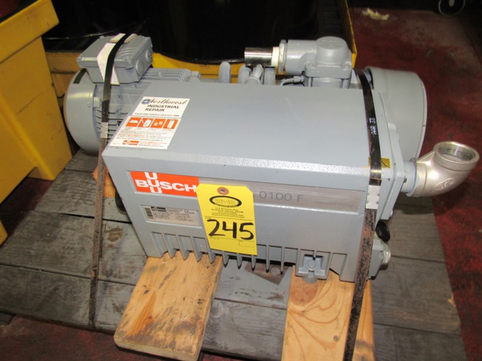 Busch Mdl. RA-0100F503 Vacuum Pump, Ser. #015442558, 2.7/3.4 KW, 190-460 VAC 3 phase (unused) (