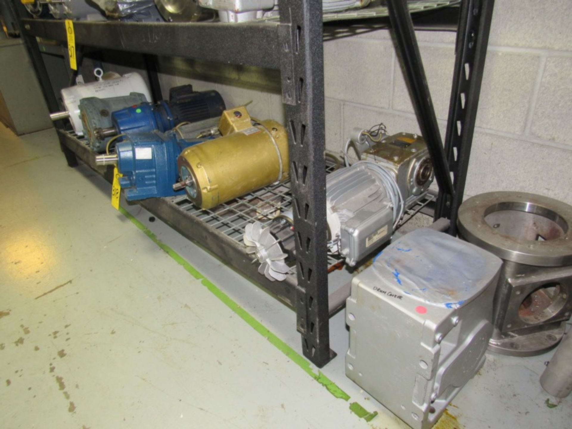 Lot (6) Misc. Electric Motors and Gearbox (Required Loading Fee $20.00 Norm Pavlish 402-540-8843