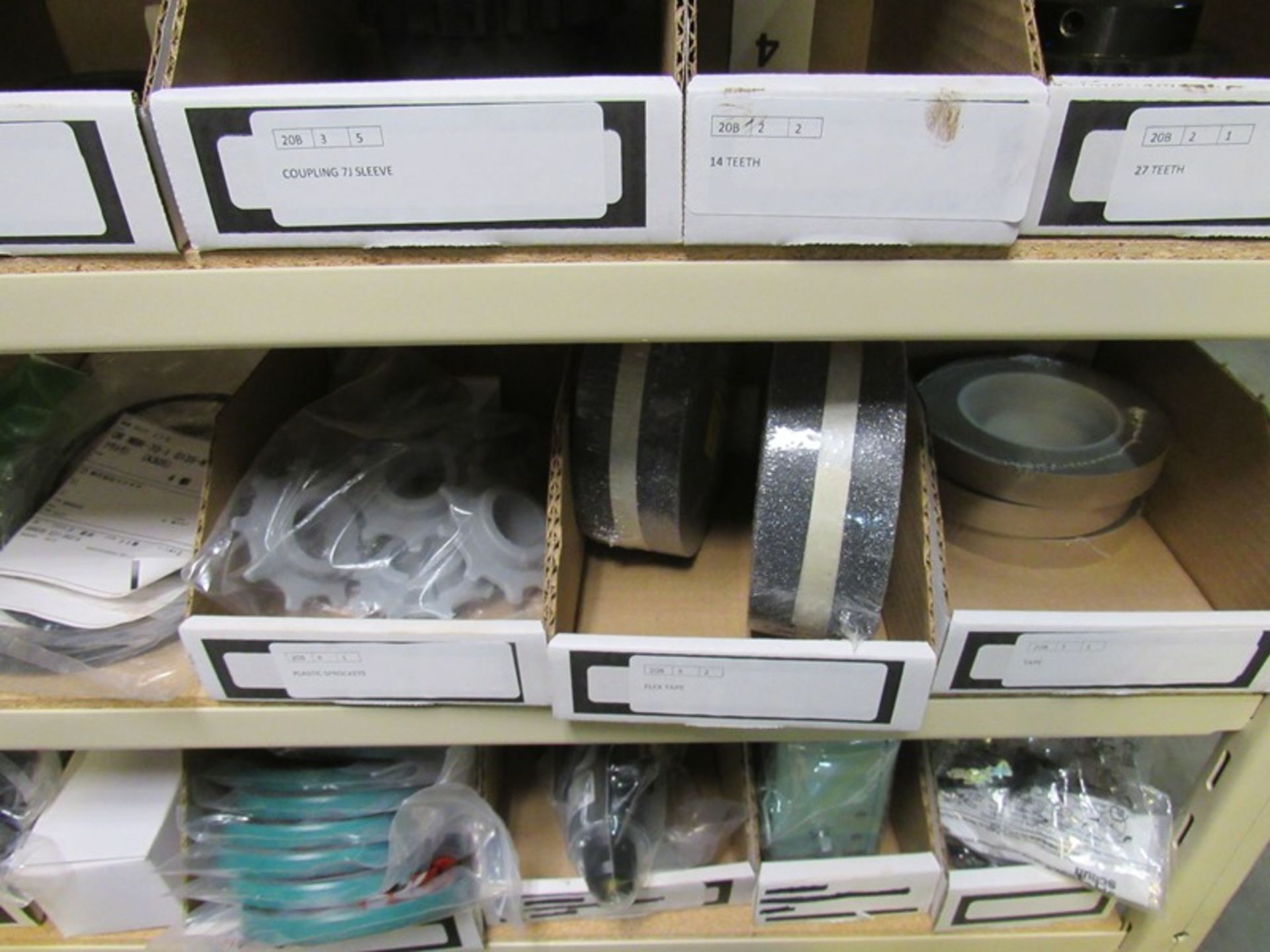 Lot Shelving Unit Contents Only: Filters, Connectors, Clamps, Cap Lugs, Adaptors, (2) Actuators, - Image 25 of 29