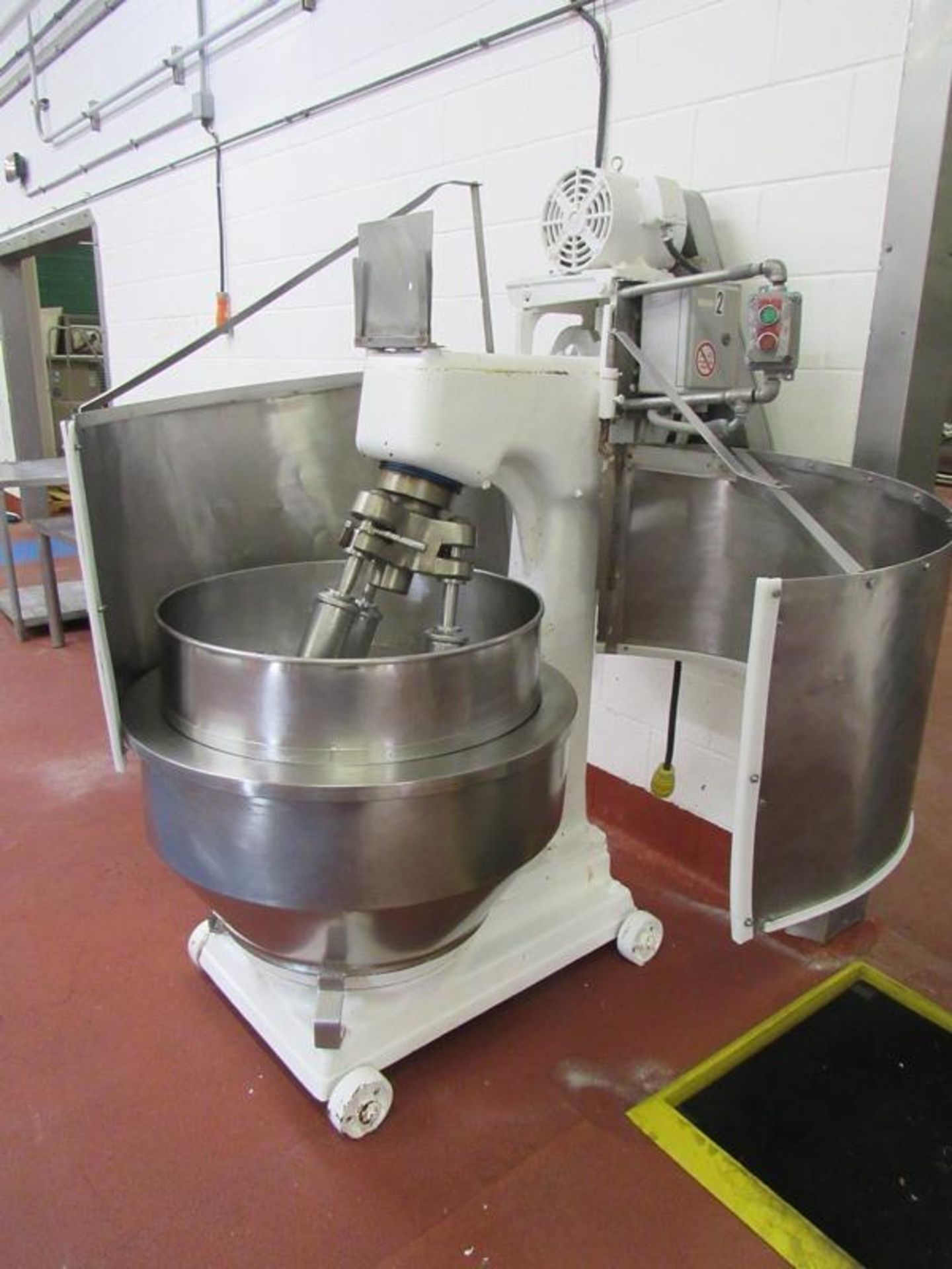 Stainless Steel Mixer, 30" Dia. X 24" D bowl, 3-mixing arms, 230 VAC 3 phase , 52" W X 60" L X 72" T - Image 2 of 6
