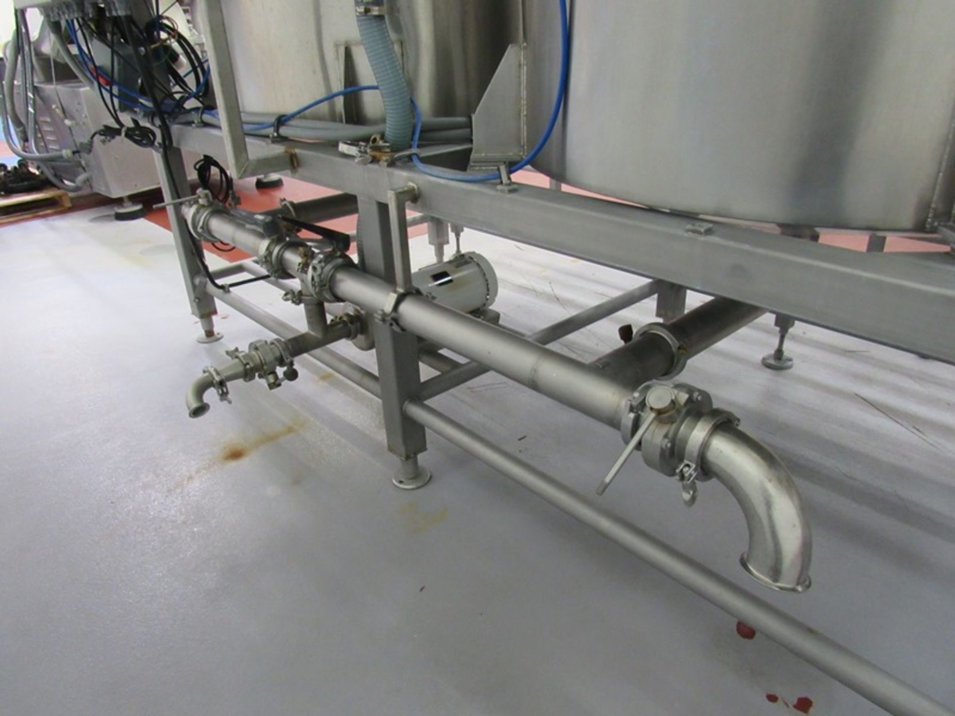 Dual Stainless Steel Mix Tank System Tanks, 46" Dia. X 43" Deep on stainless steel stand, - Image 3 of 10