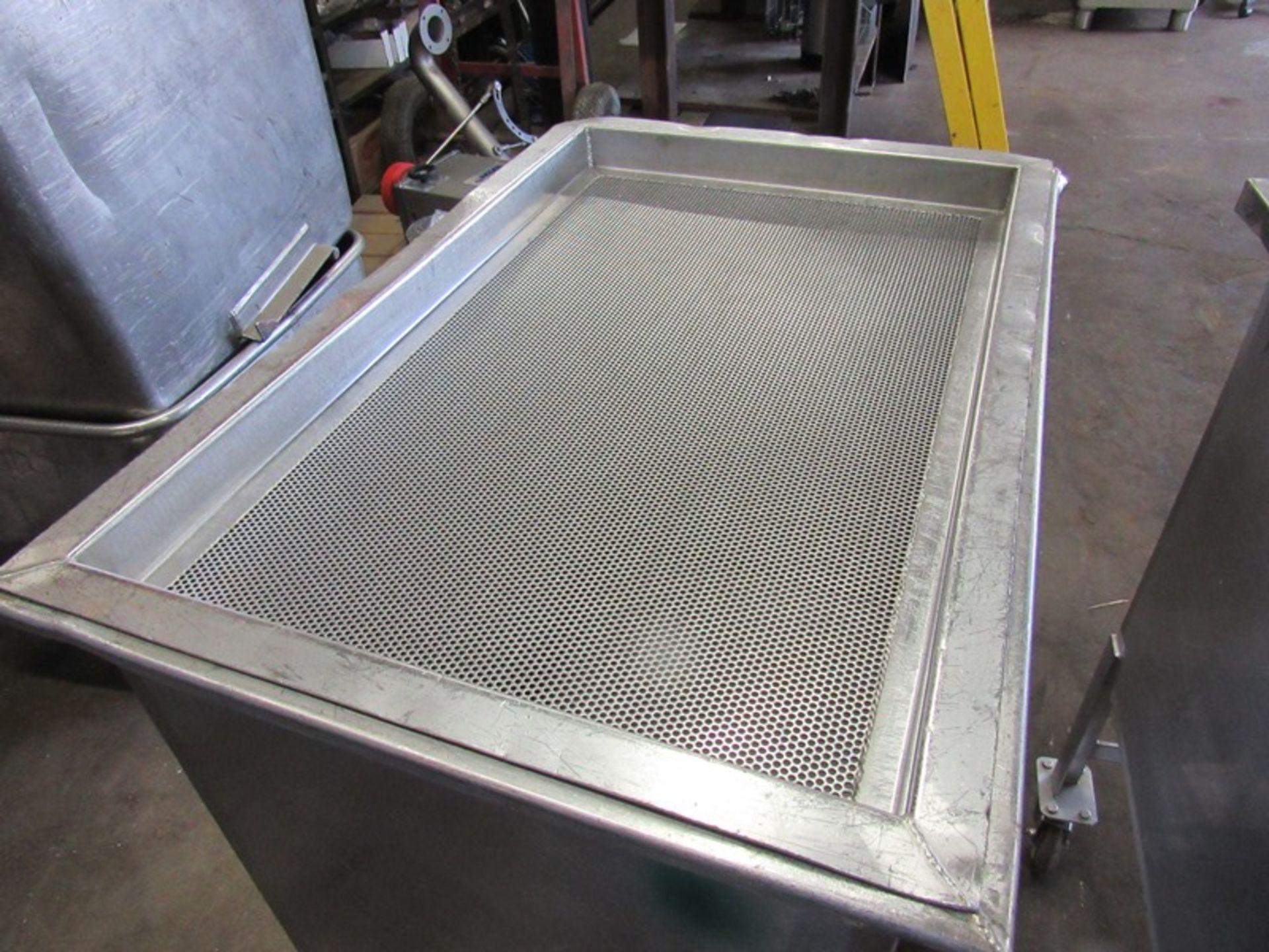 Stainless Steel Portable Tanks, 18" W X 28" L X 24" D, bottom side drain with screen and top ( - Image 3 of 5