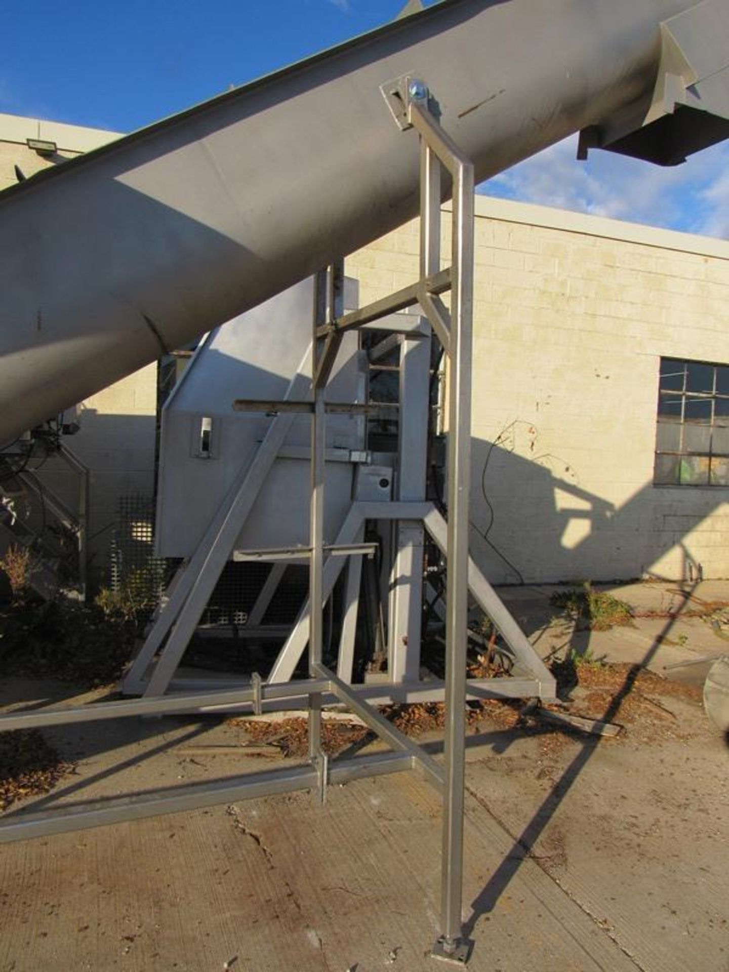 Stainless Steel Screw Conveyor, 18" dia. X 16' long screw, 68" W X 7' L X 5' D hopper, 10 h.p., - Image 4 of 13