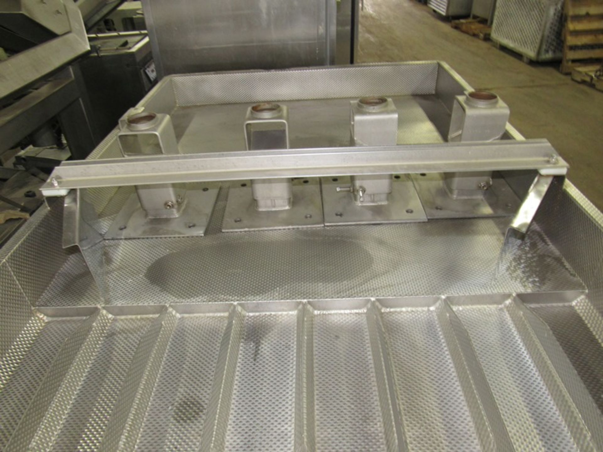 Key Mdl. 426345-1 Stainless Steel Vibratory Conveyor, 44" W X 5' L , 8 lanes, 4" wide, 230 volts, - Image 3 of 4