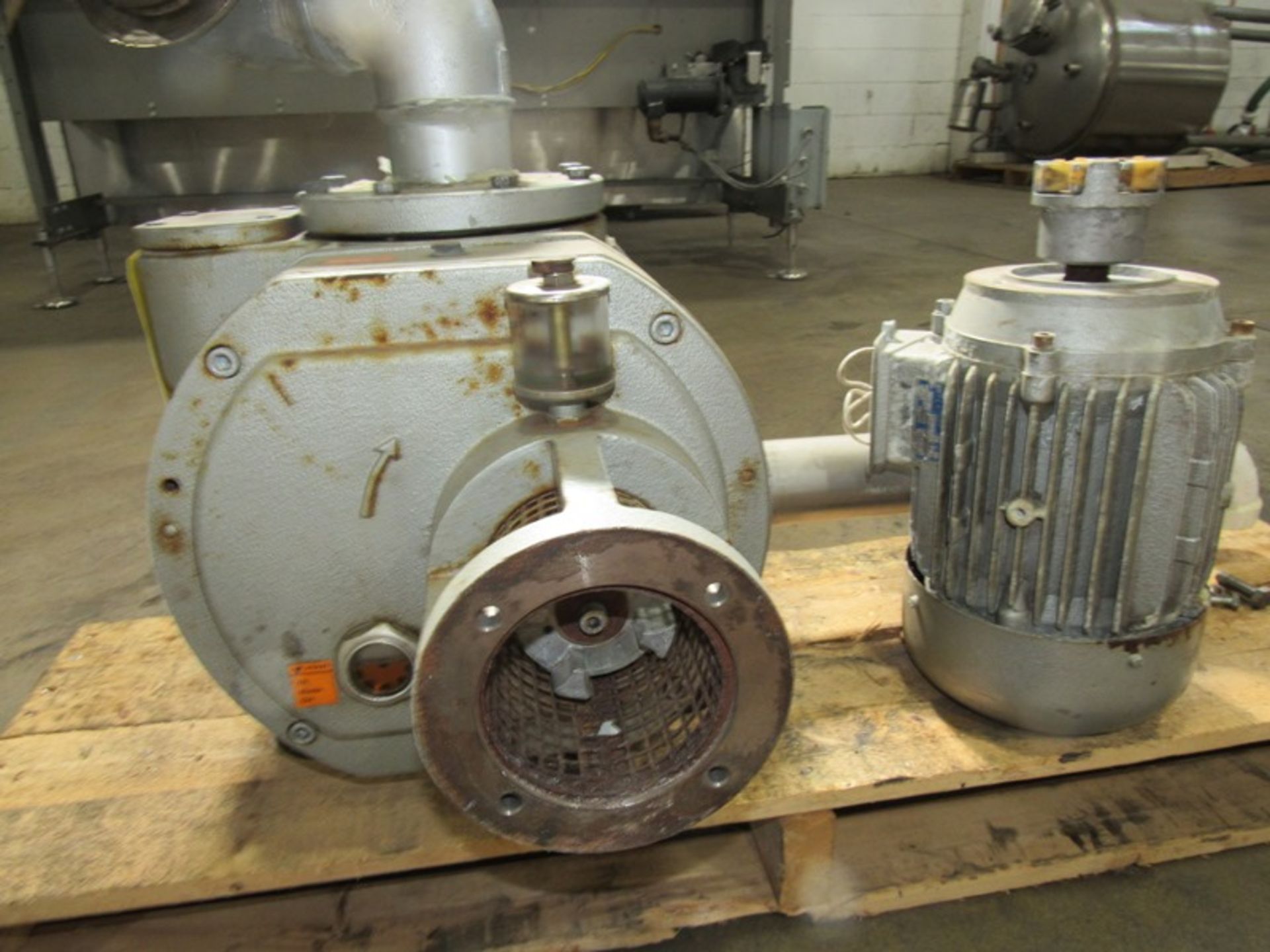 Busch Vacuum Booster Pump, (may be WV1000) 230/460 volt, 3 phase motor (Required Loading Fee $50- - Image 4 of 4