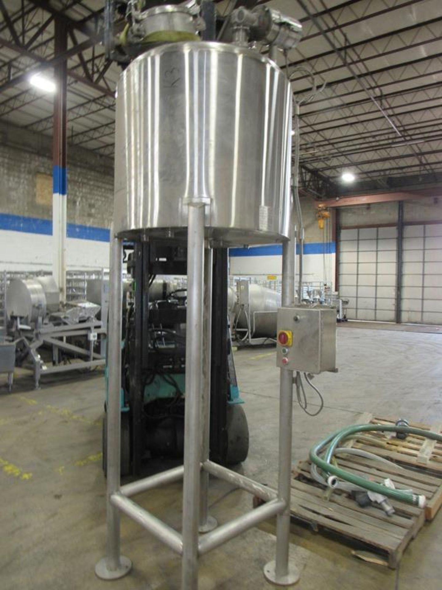 Stainless Steel Mix Tank, 150 gallon capacity, 40" dia. X 36" deep, flat bottom, 3" bottom outlet, - Image 3 of 8