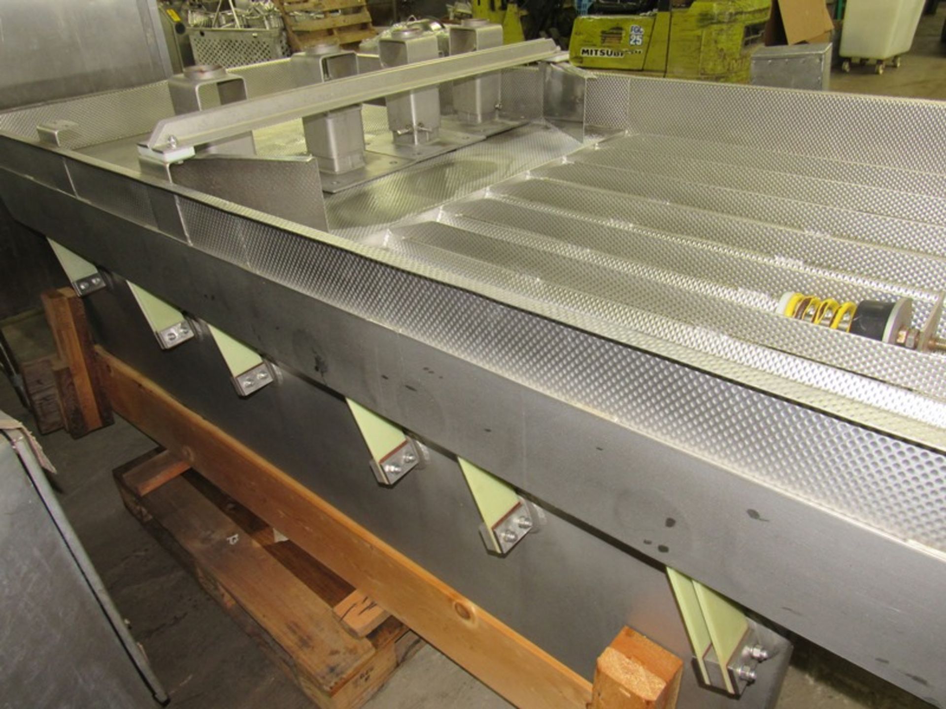 Key Mdl. 426345-1 Stainless Steel Vibratory Conveyor, 44" W X 5' L , 8 lanes, 4" wide, 230 volts,