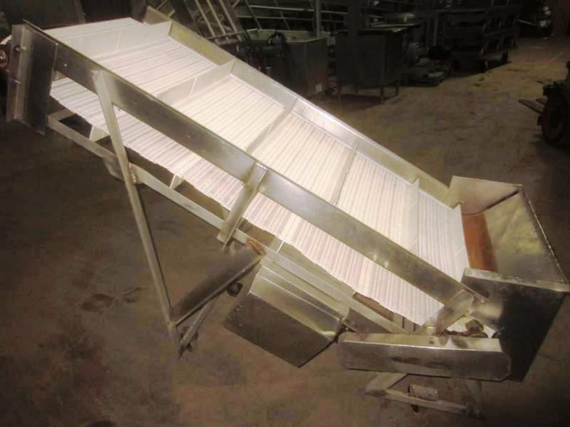 Stainless Steel Incline Conveyor, 24" W X 69" L flighted plastic belt, 2" high flights spaced 12" - Image 2 of 3