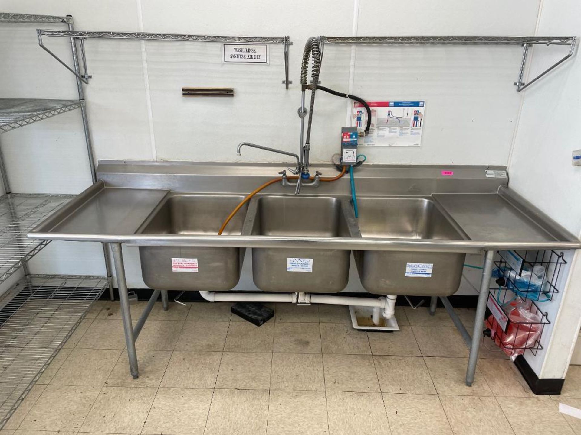 DESCRIPTION: 102" X 32" THREE WELL STAINLESS POT SINK W/ LEFT AND RIGHT DRY BOARDS. ADDITIONAL INFOR - Image 4 of 8