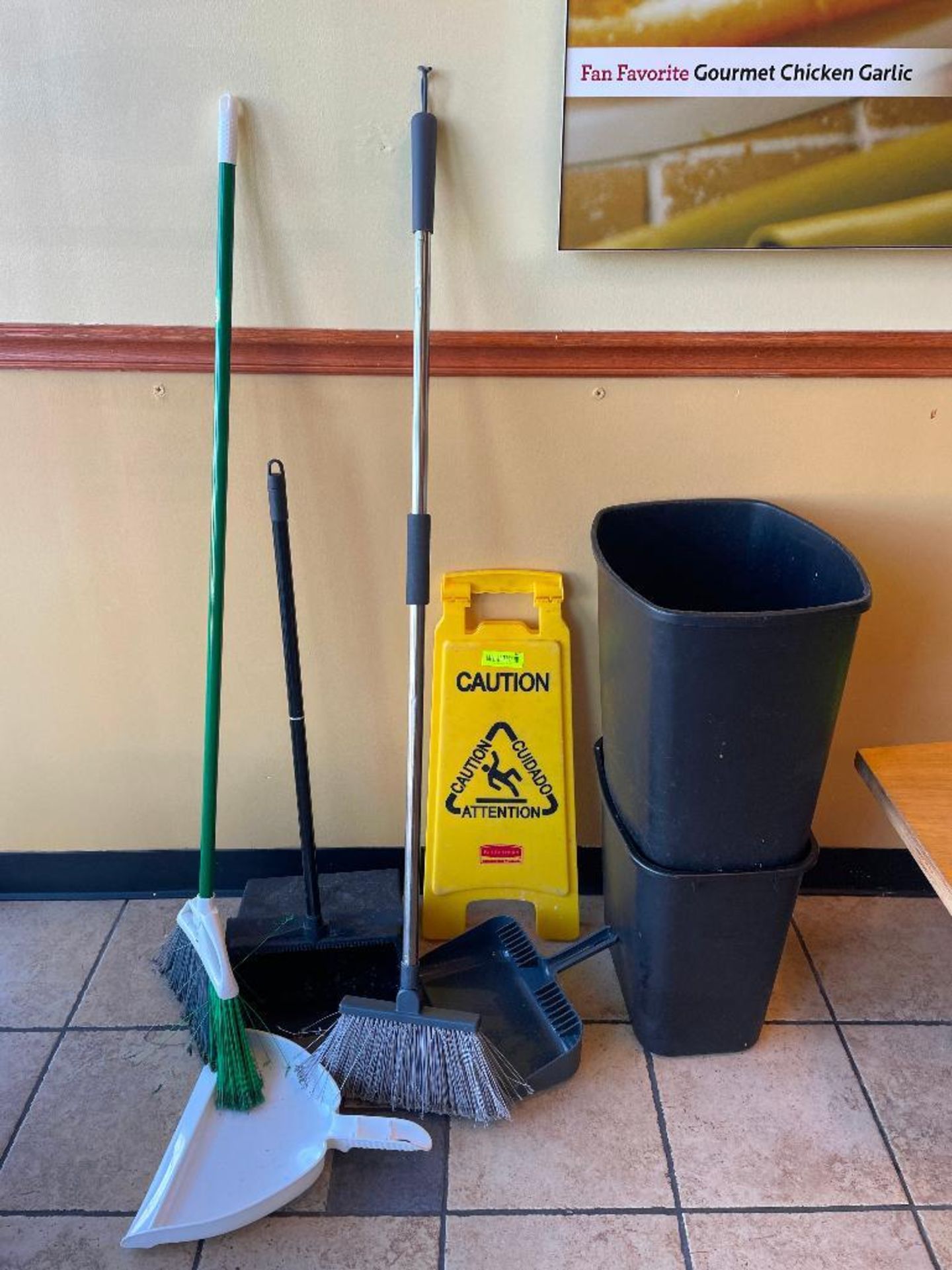 DESCRIPTION: SMALL ASSORTMENT OF JANITORIAL SUPPLIES LOCATION: 901 FM 544 Suite 200, Wylie, TX 75098