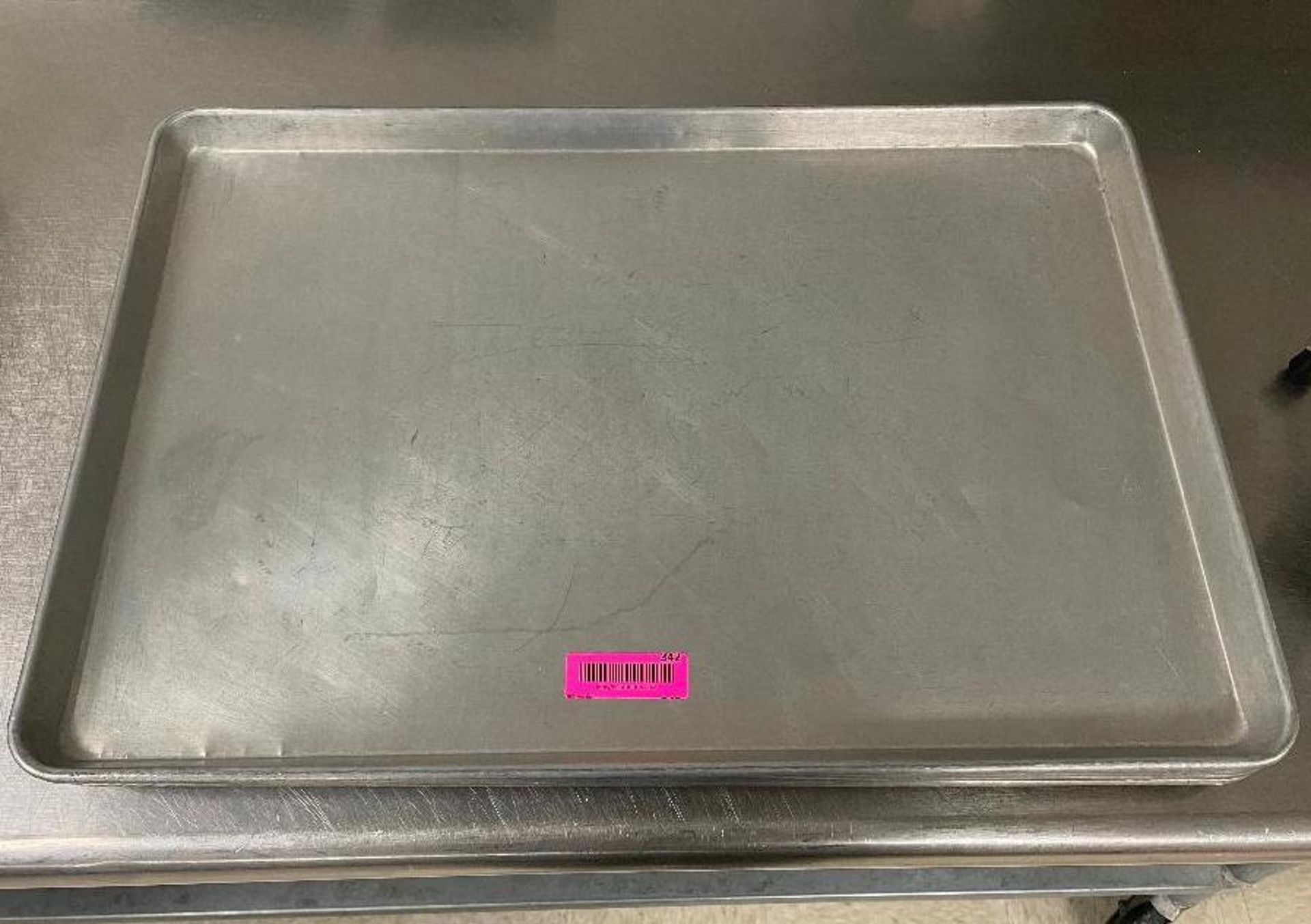 DESCRIPTION: (4) - FULL SIZED SHEET PANS LOCATION: 16123 Dessau Rd, Pflugerville, TX. 78660 QTY: 4