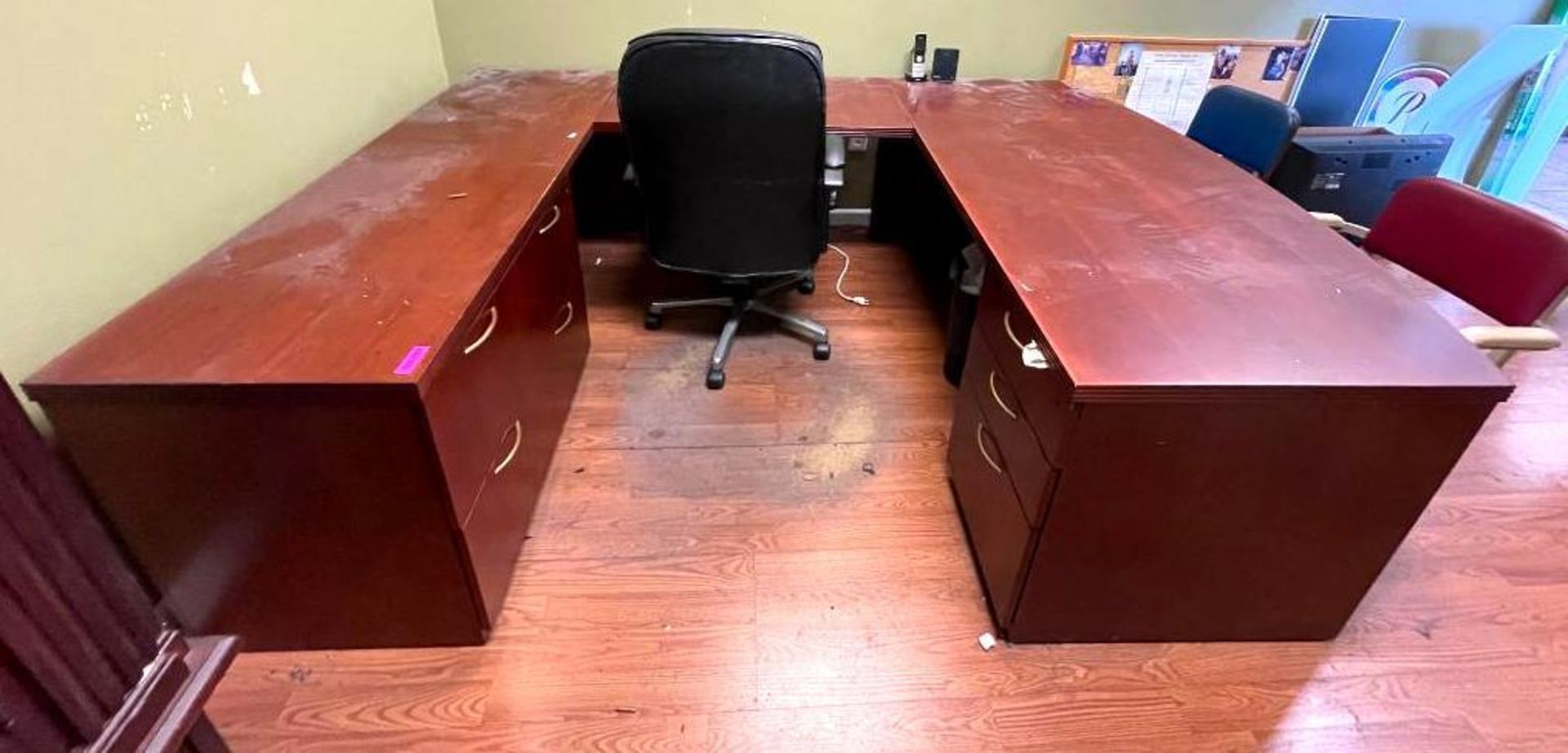 DESCRIPTION: U-SHAPED DESK UNIT WITH OFFICE CHAIR AND WOODEN FILING CABINET (PICTURED SEPARATELY) QT