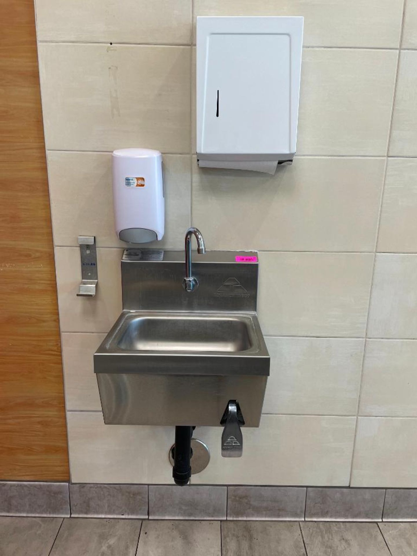 DESCRIPTION: 17" X 15" STAINLESS WALL-MOUNTED SINK W/ SOAP & PAPER TOWEL DISPENSERS SIZE: 17" X 15" - Image 2 of 8