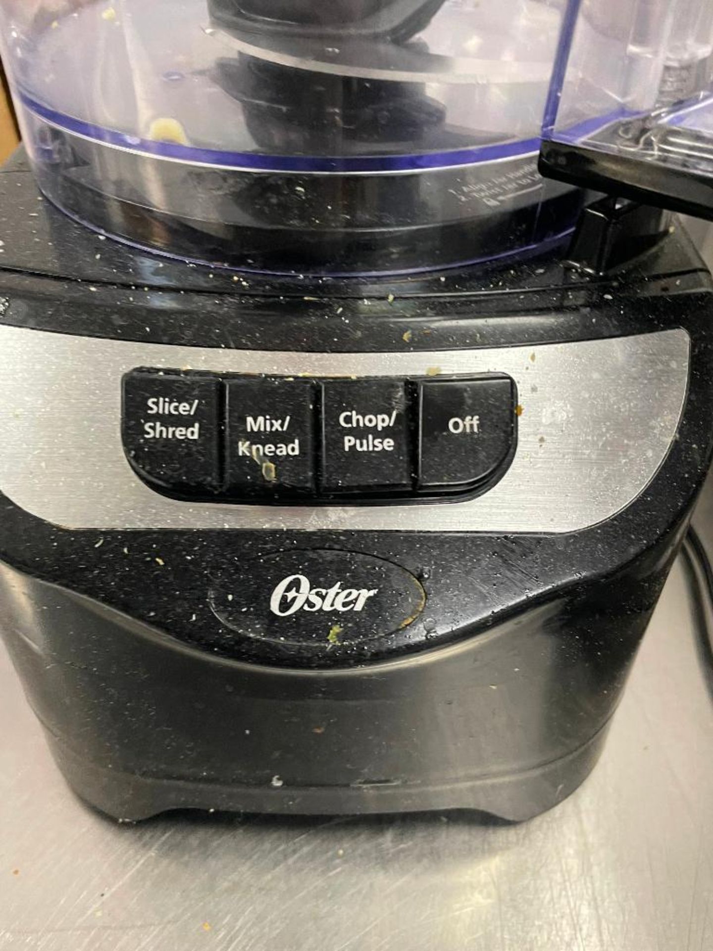 DESCRIPTION: OSTER FOOD PROCESSOR BRAND / MODEL: OSTER ADDITIONAL INFORMATION W/ BOX AND ADDITION JU - Image 3 of 3