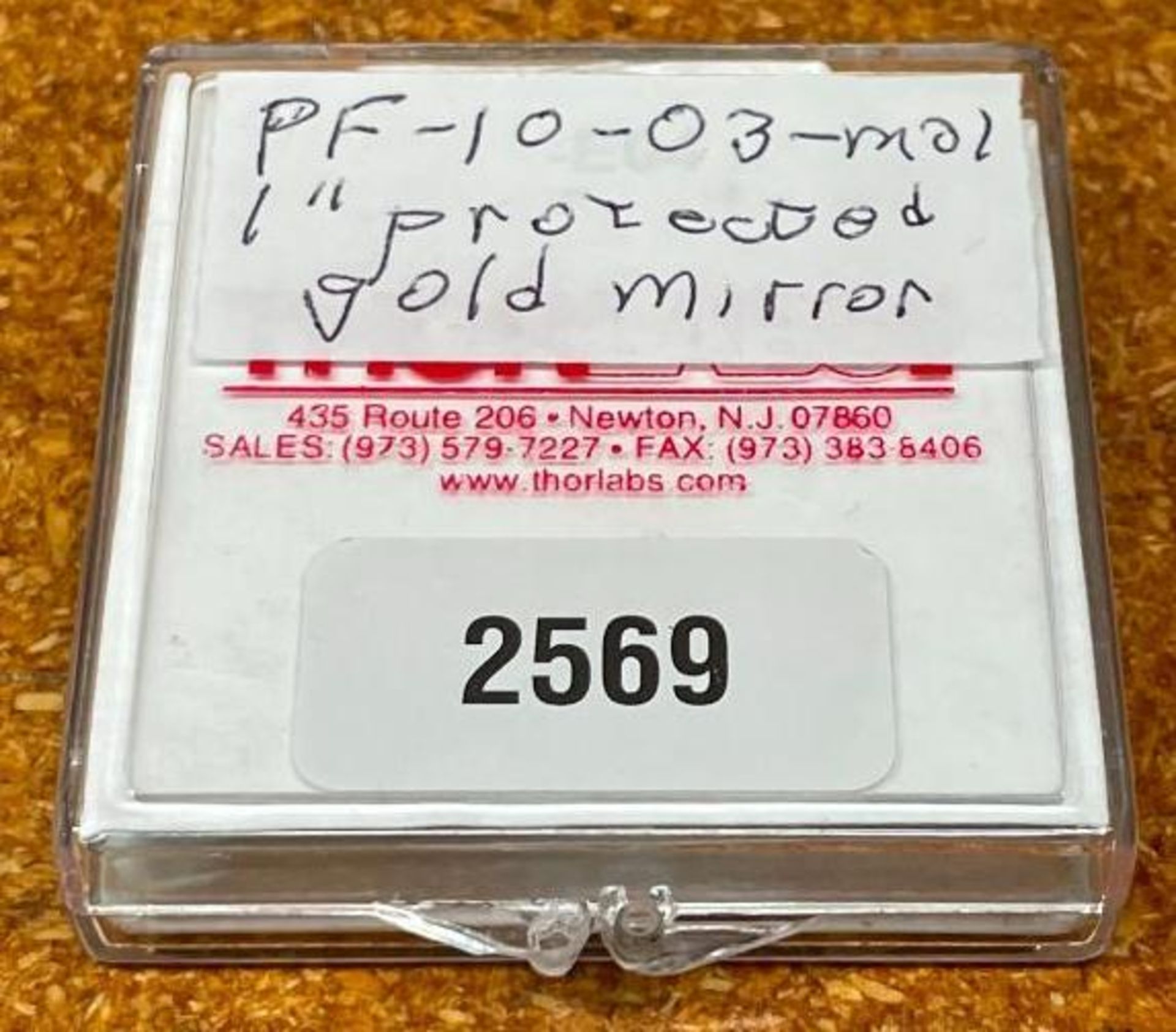 1" PROTECTED GOLD MIRROR BRAND/MODEL: THORLABS PF-10-03-M01 RETAIL$: $106 ORIGINAL RETAIL QTY: 1 - Image 2 of 2