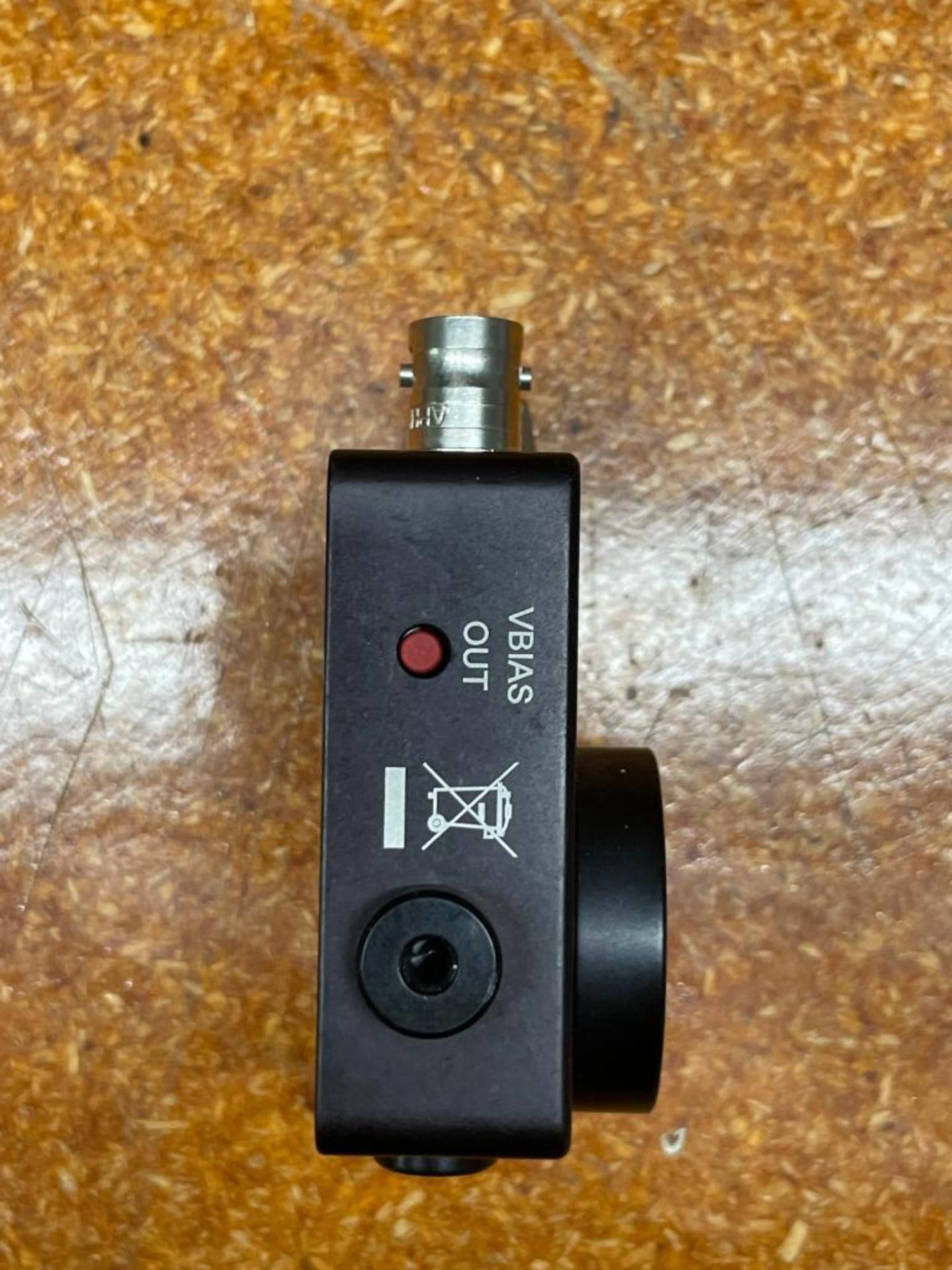 NIR PHOTODETECTOR BRAND/MODEL: THORLABS DET05D INFORMATION: InGaAs BIASED DETECTOR, 0.8-2.6mm RETAIL - Image 5 of 5