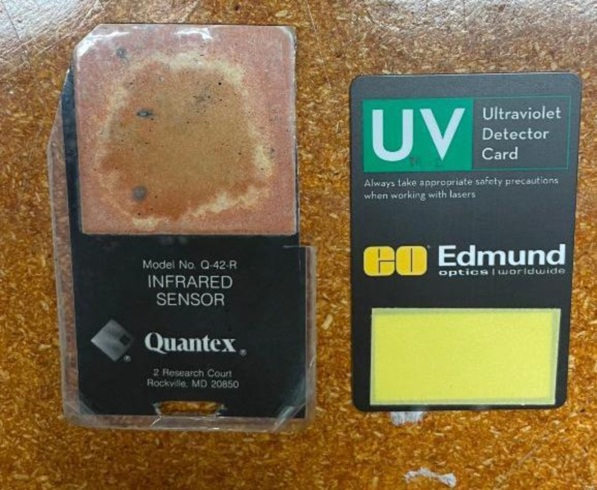 UV DETECTOR CARD AND IR SENSOR CARD BRAND/MODEL: EDMUNDS 55-215 AND QUANTEX 1-42-R QTY: 2