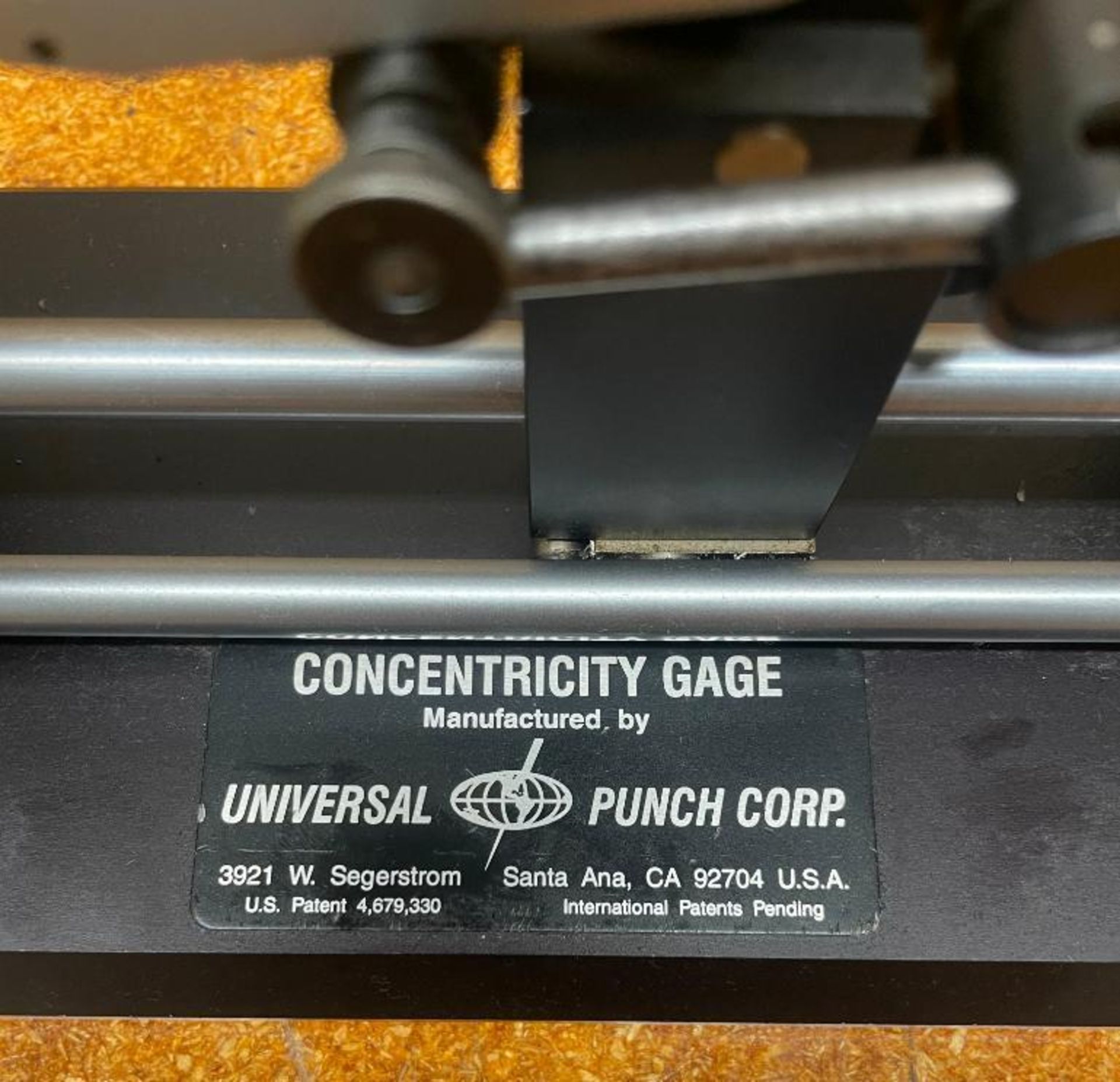 CONCENTRICITY GAUGE BRAND/MODEL: UNIVERSAL PUNCH CORP. QTY: 1 - Image 3 of 5