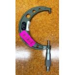 MICROMETER BRAND/MODEL: MITUTOYO SIZE: 4"-5" QTY: 1