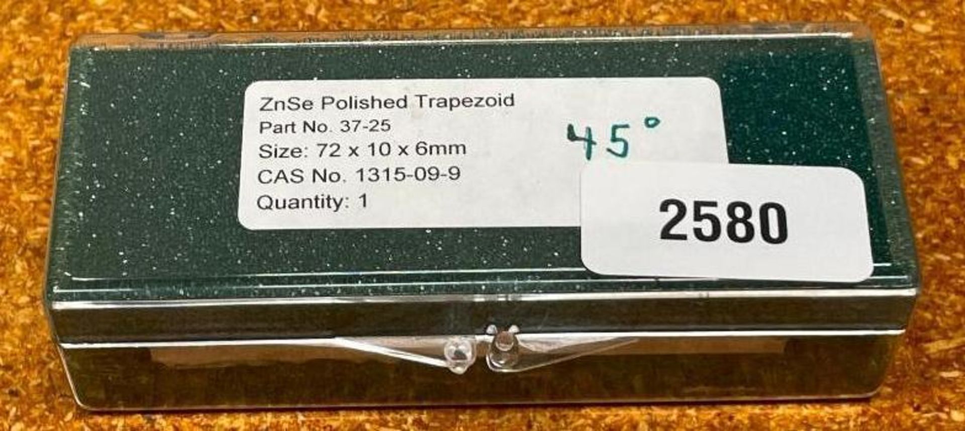 (3) ZnSe 45-DEGREE TRAPEZOID BRAND/MODEL: REFLEX ANALYTICAL 37-25 INFORMATION: 72X10X6mm QTY: 1 - Image 2 of 2