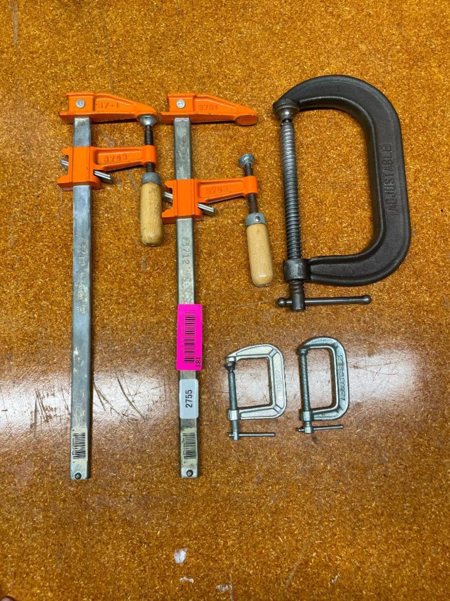 ASSORTED CLAMPS AS SHOWN QTY: 1 - Image 2 of 2