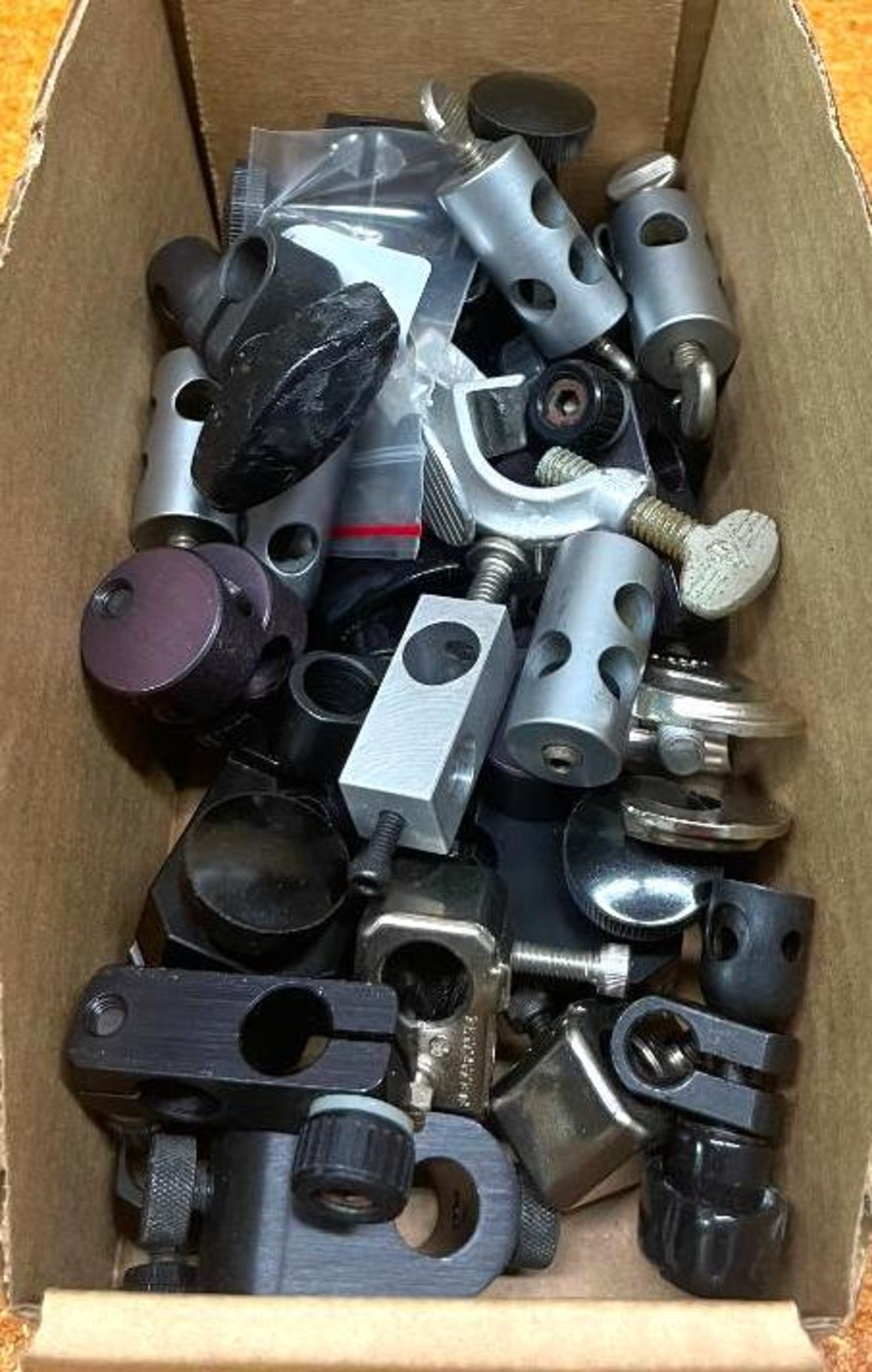 (30) ASSORTED ROD CLAMPS QTY: 1