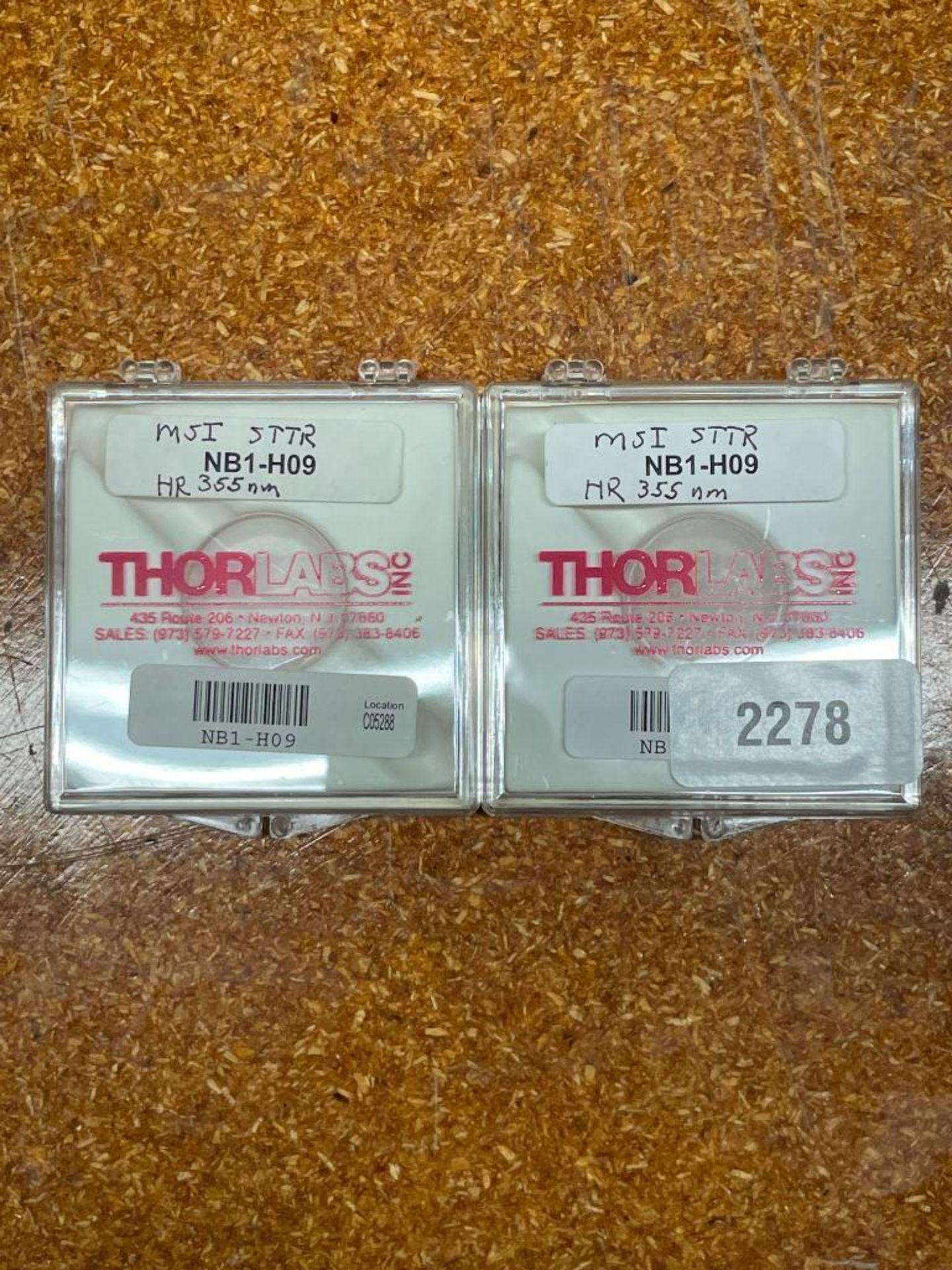 (2) 1" THIN FILM MIRRORS BRAND/MODEL: THORLABS INFORMATION: HR AT 352 nm QTY: 1 - Image 2 of 2