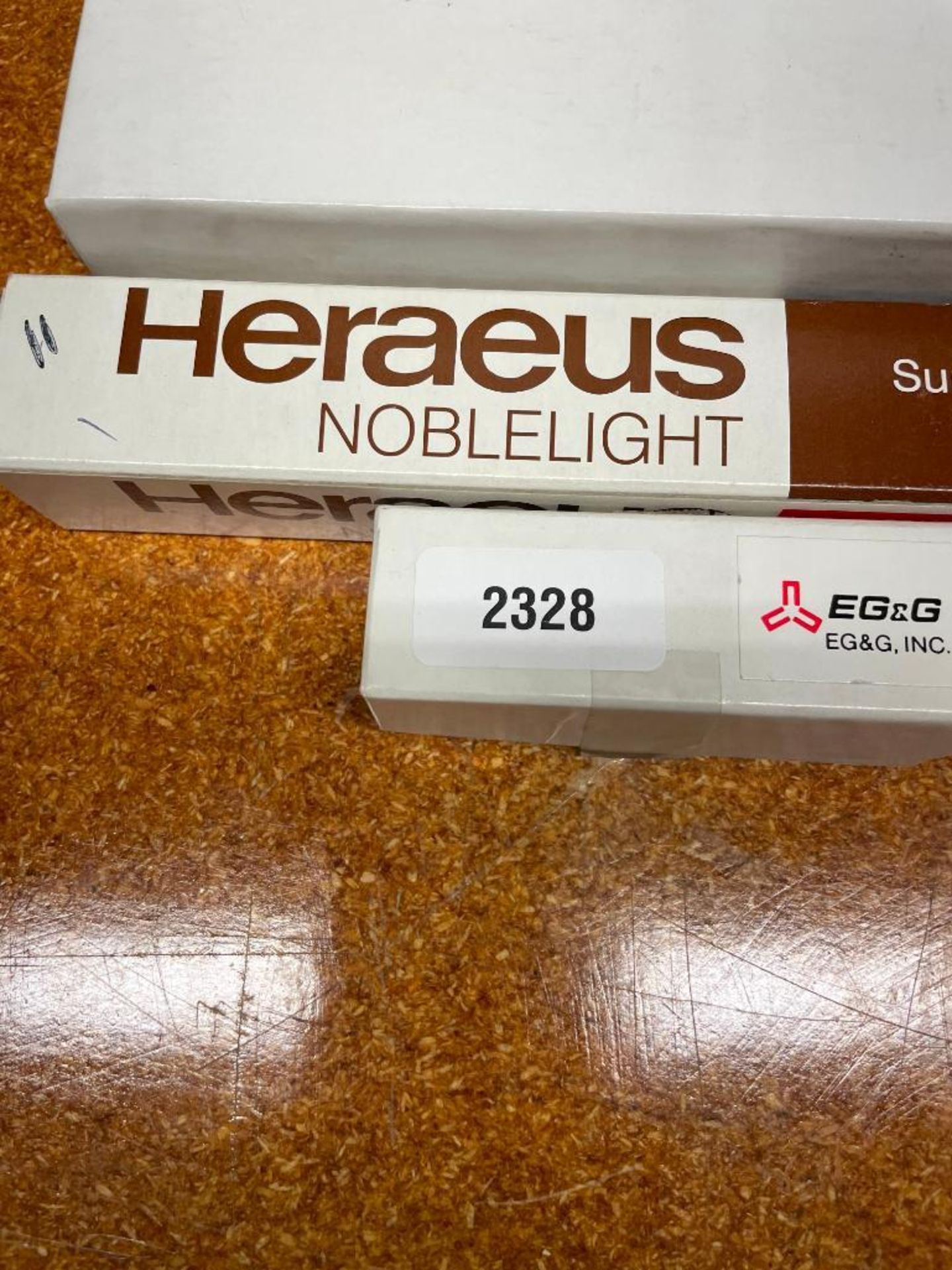 (11) ASSORTED ARC LAMPS BRAND/MODEL: HERAEUS, EG&G INFORMATION: ALL HAVE 3.5" ARC LENGTH QTY: 1 - Image 2 of 3