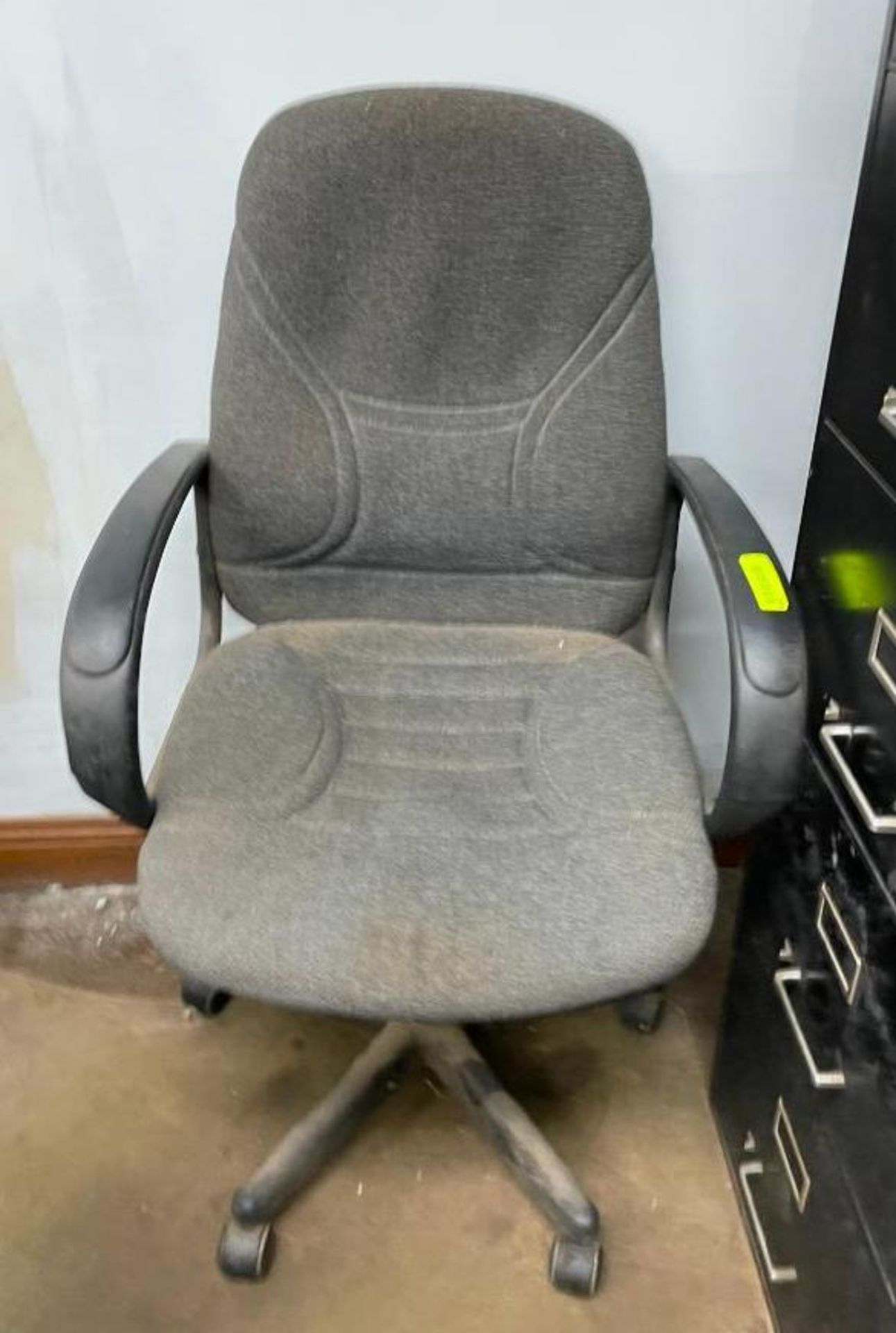DESCRIPTION: ROLLABOUT OFFICE CHAIR LOCATION: OFFICE QTY: 1