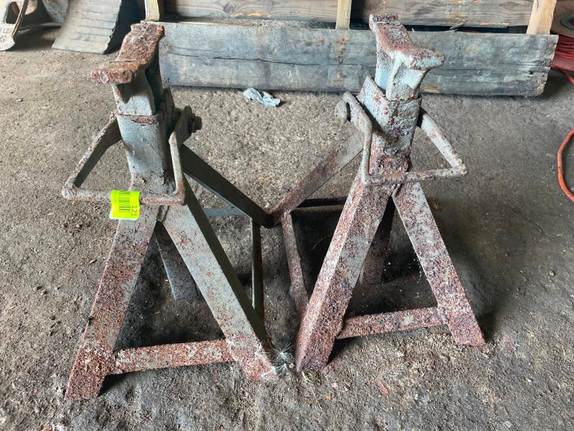 DESCRIPTION: (2) HEAVY DUTY JACK STANDS LOCATION: SHOP THIS LOT IS: ONE MONEY QTY: 1