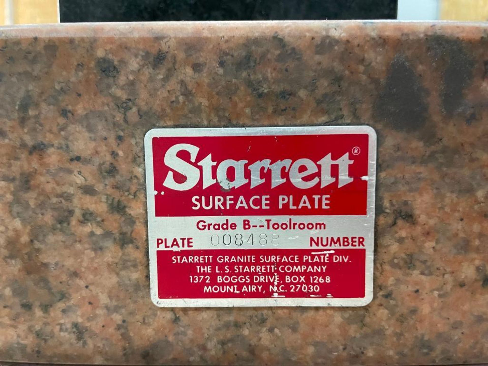 DESCRIPTION: GRANITE SURFACE STONE BRAND/MODEL: STARRETT SIZE: 18"X12"X4" QTY: 1 - Image 3 of 6