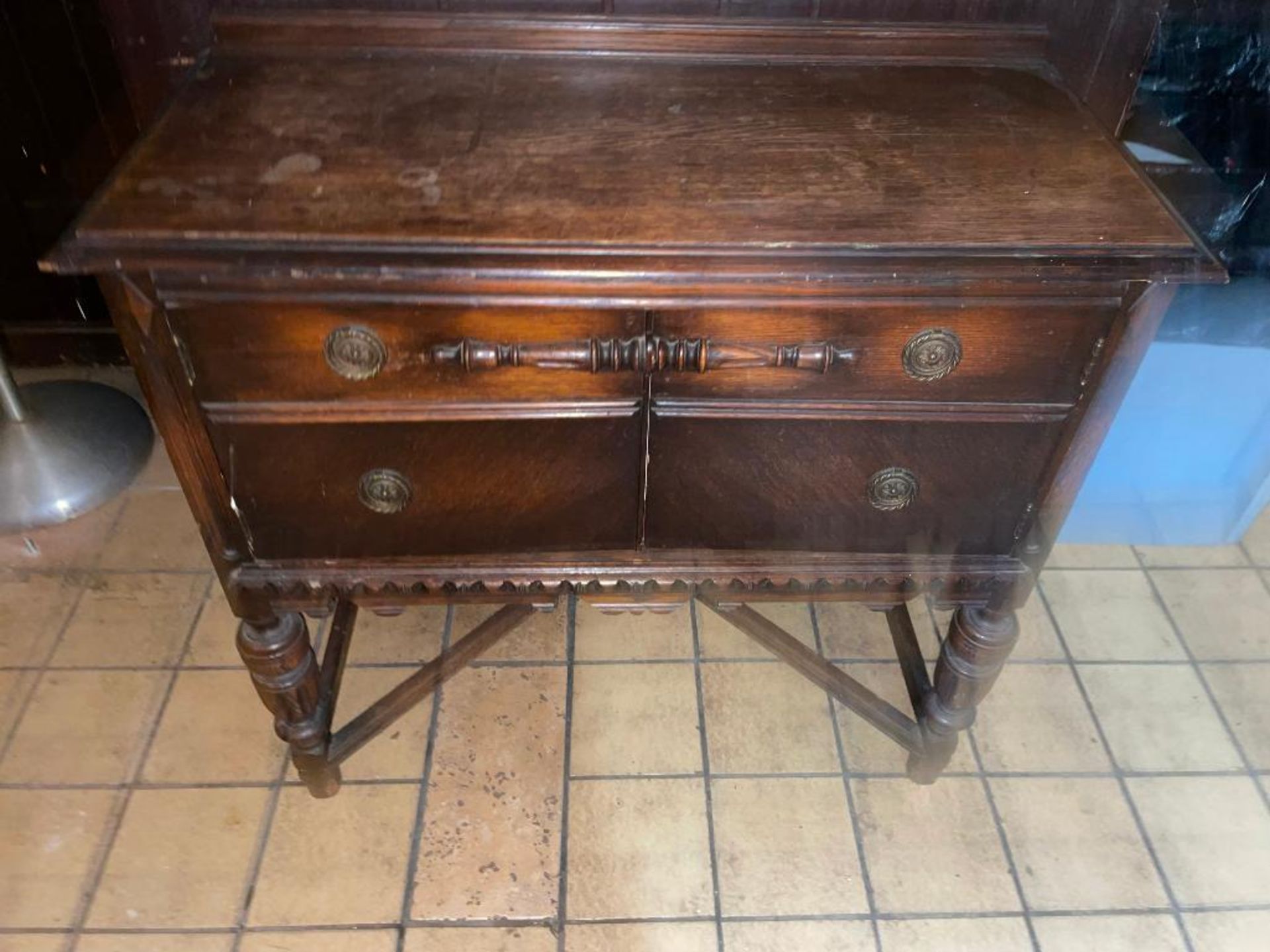 DESCRIPTION: 38" X 17" VINTAGE HARDWOOD BUFFET CABINET. ADDITIONAL INFORMATION IN GOOD CONDITION SIZ - Image 2 of 6