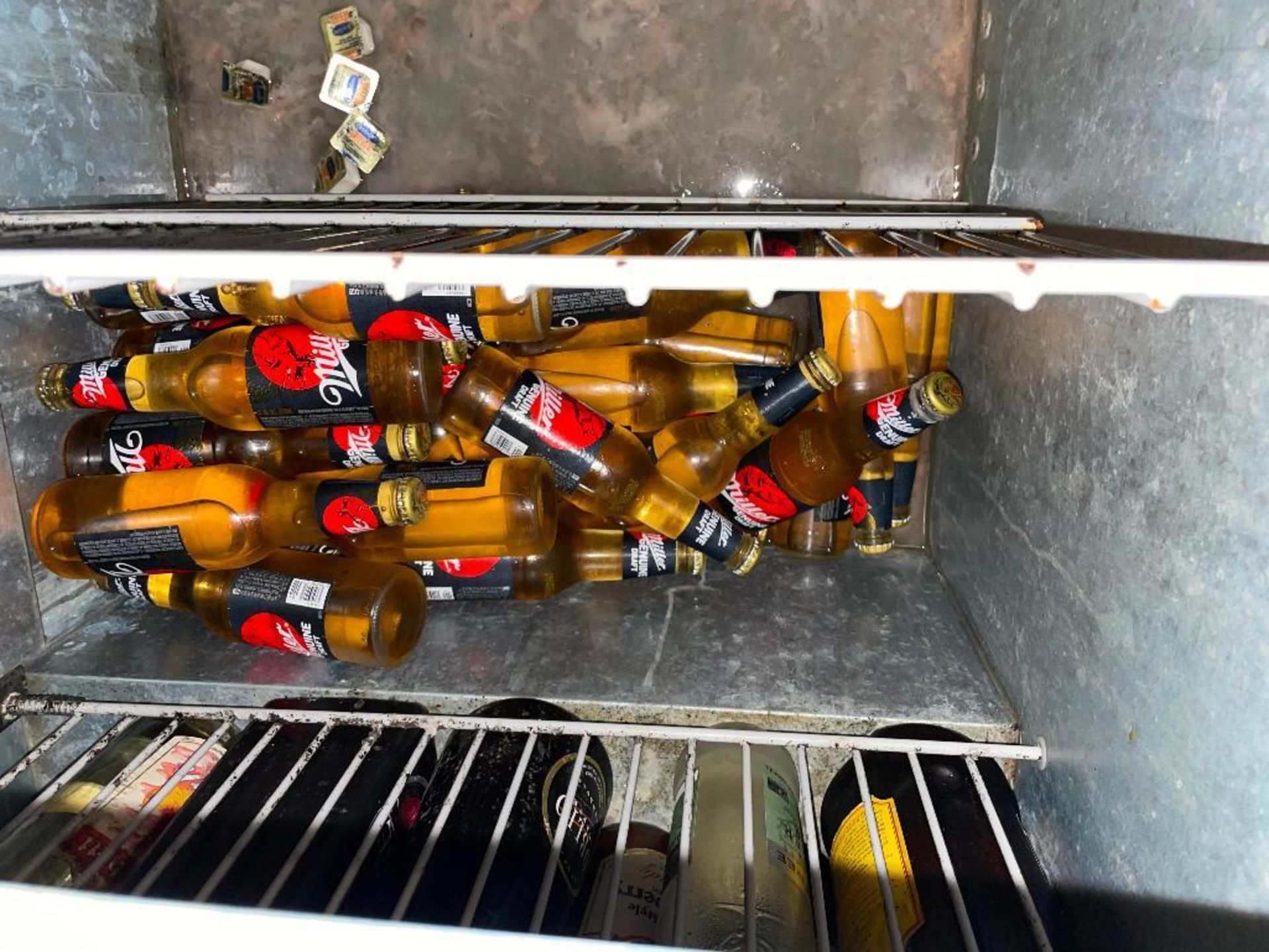 DESCRIPTION: CONTENTS OF LOT #15 - APPROX 100+ BOTTLES OF COLD BEER. ADDITIONAL INFORMATION FIRST DA - Image 3 of 5