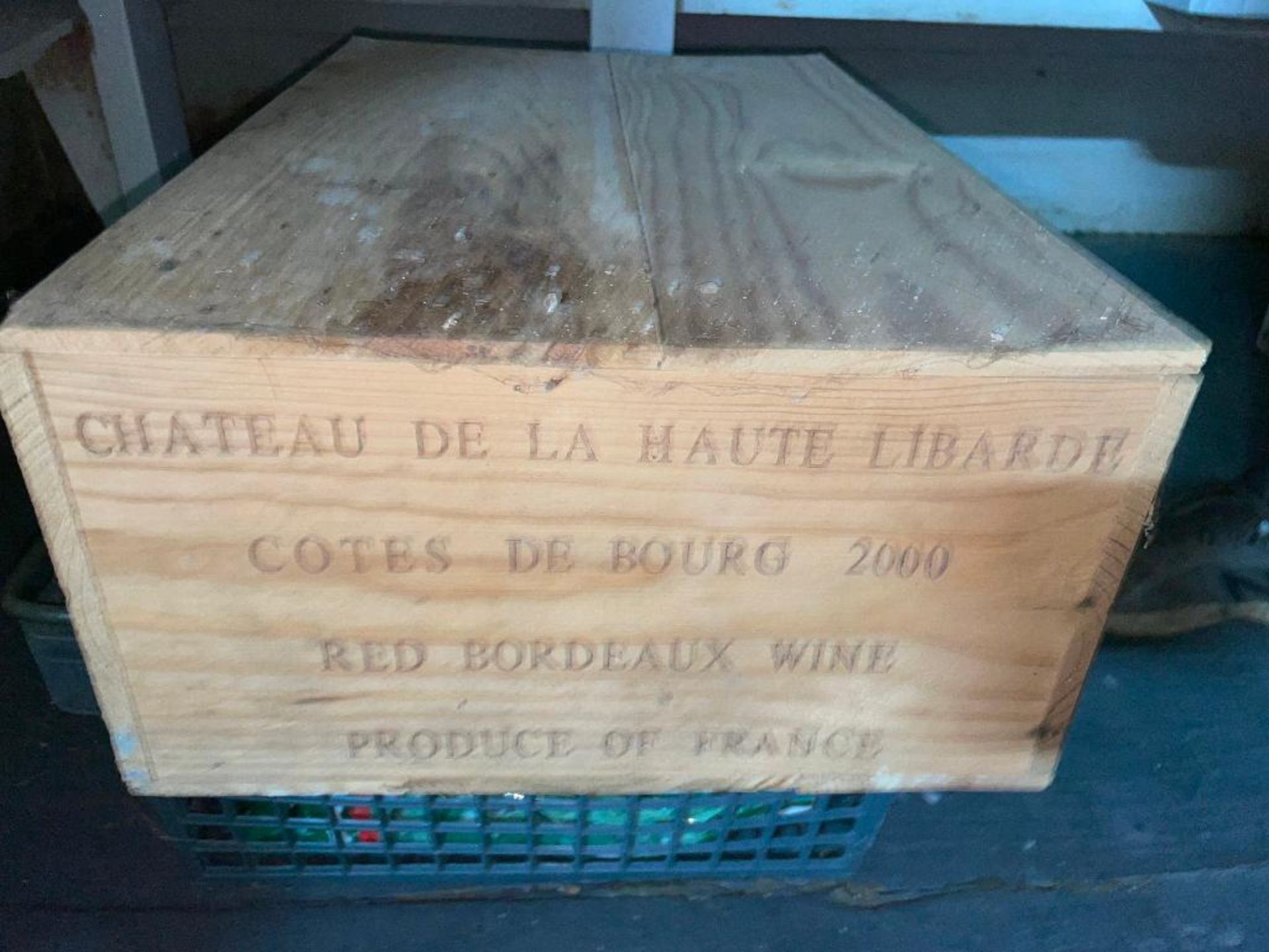 DESCRIPTION: (12) 750 ML BOTTLES OF CHATEAU DE LA HAUTE LIBARDE COTE DE BOURG 2000 ADDITIONAL INFORM - Image 2 of 3