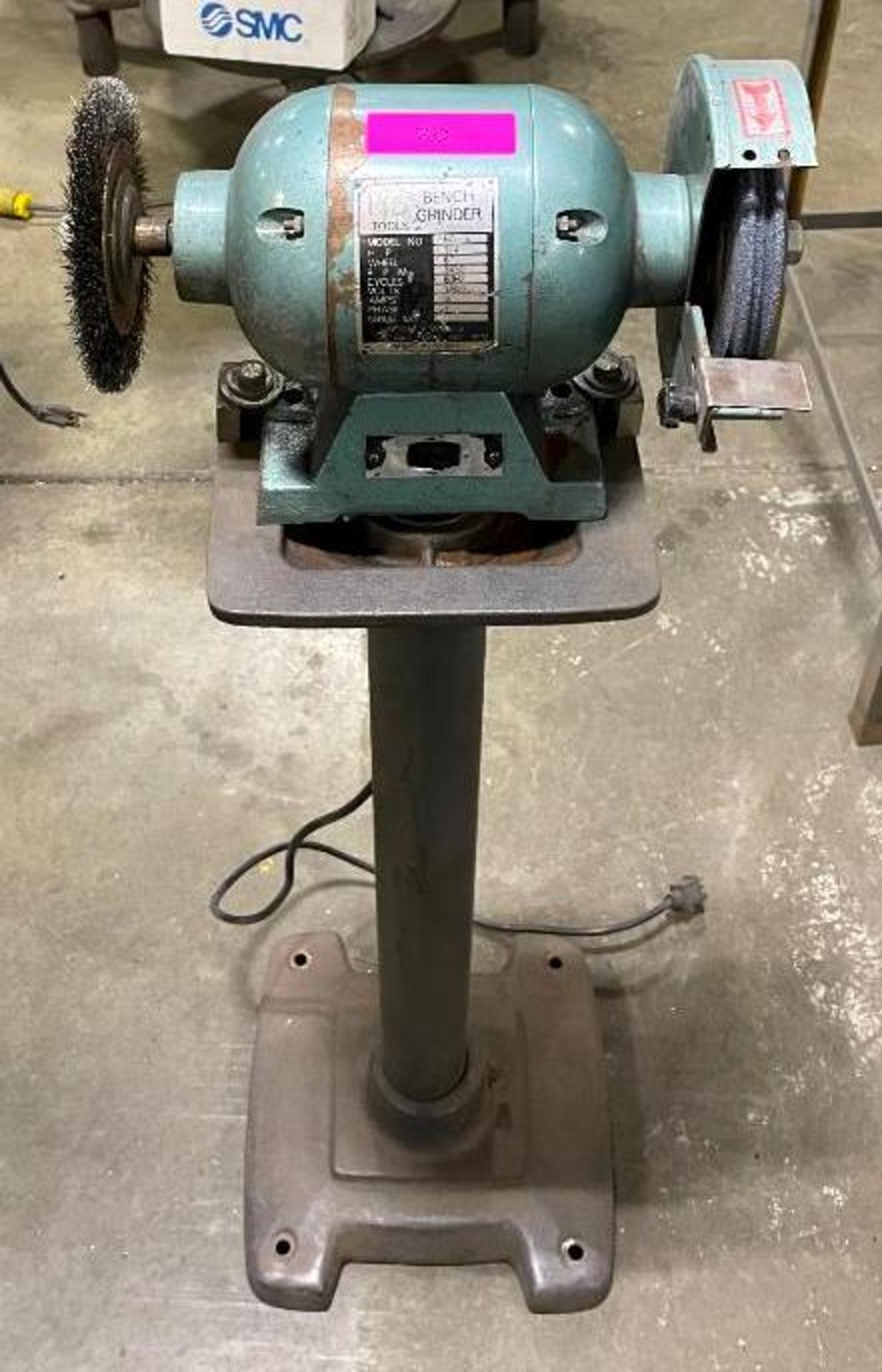 HB TOOLS 3/4 HP 6" BENCH GRINDER ON STAND BRAND/MODEL: BG-6 LOCATION: WAREHOUSE QTY: 1